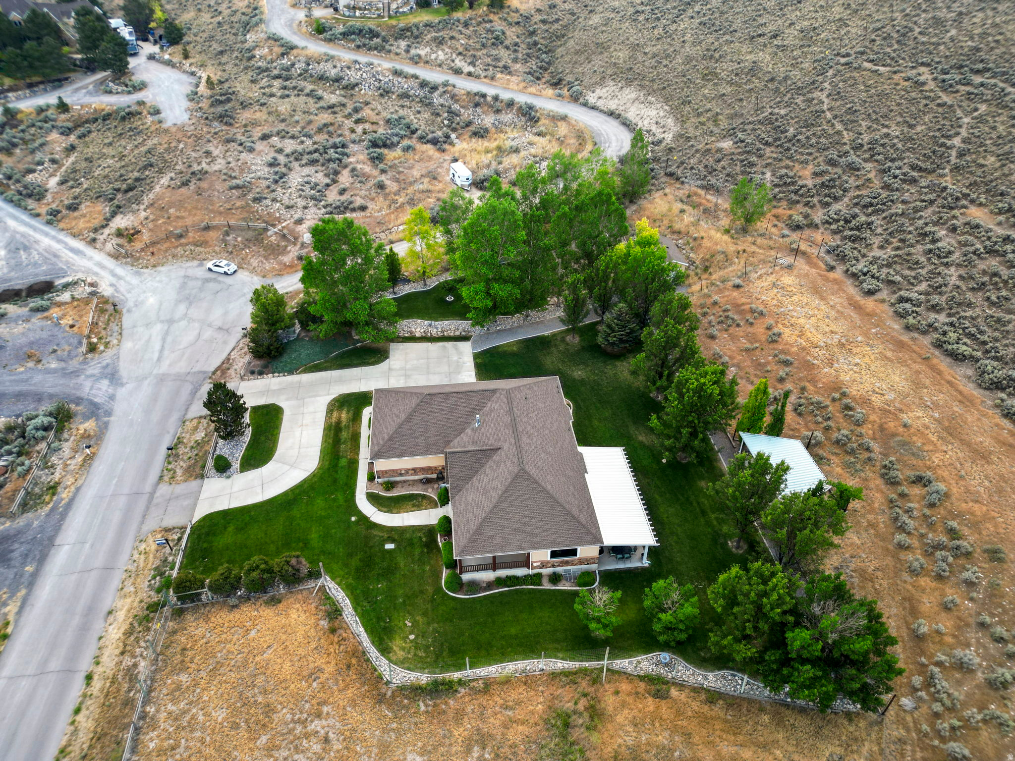 main property photo 45