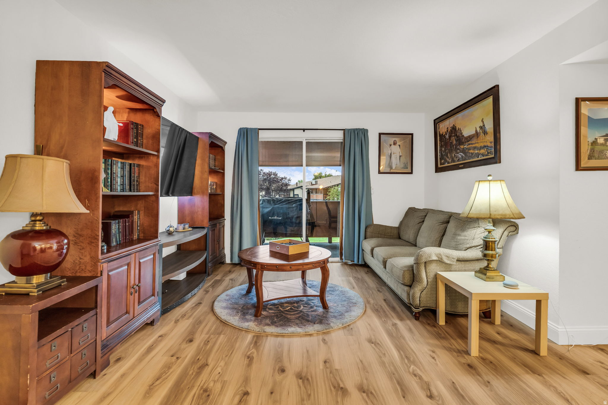 main property photo 2