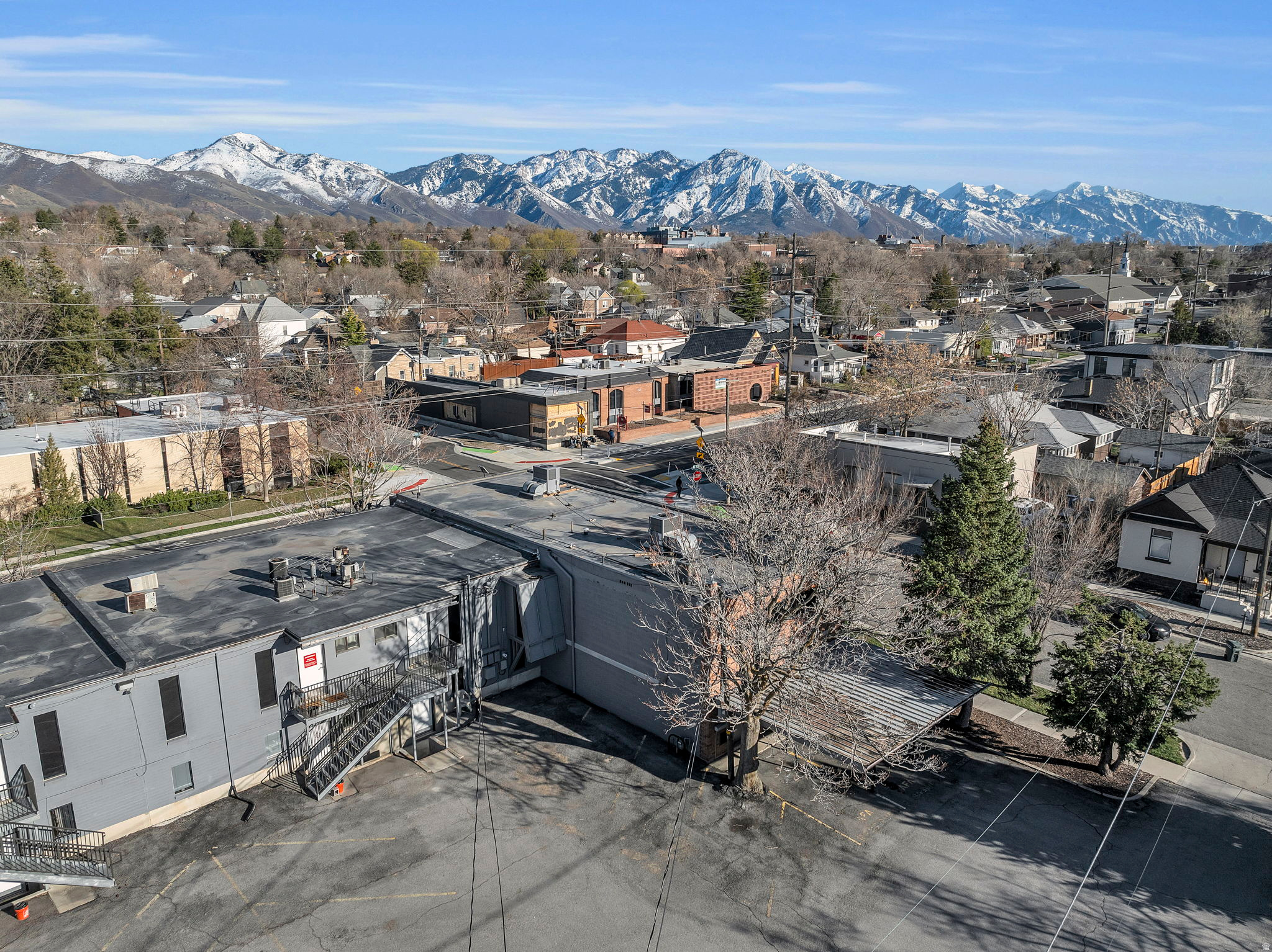 main property photo 17