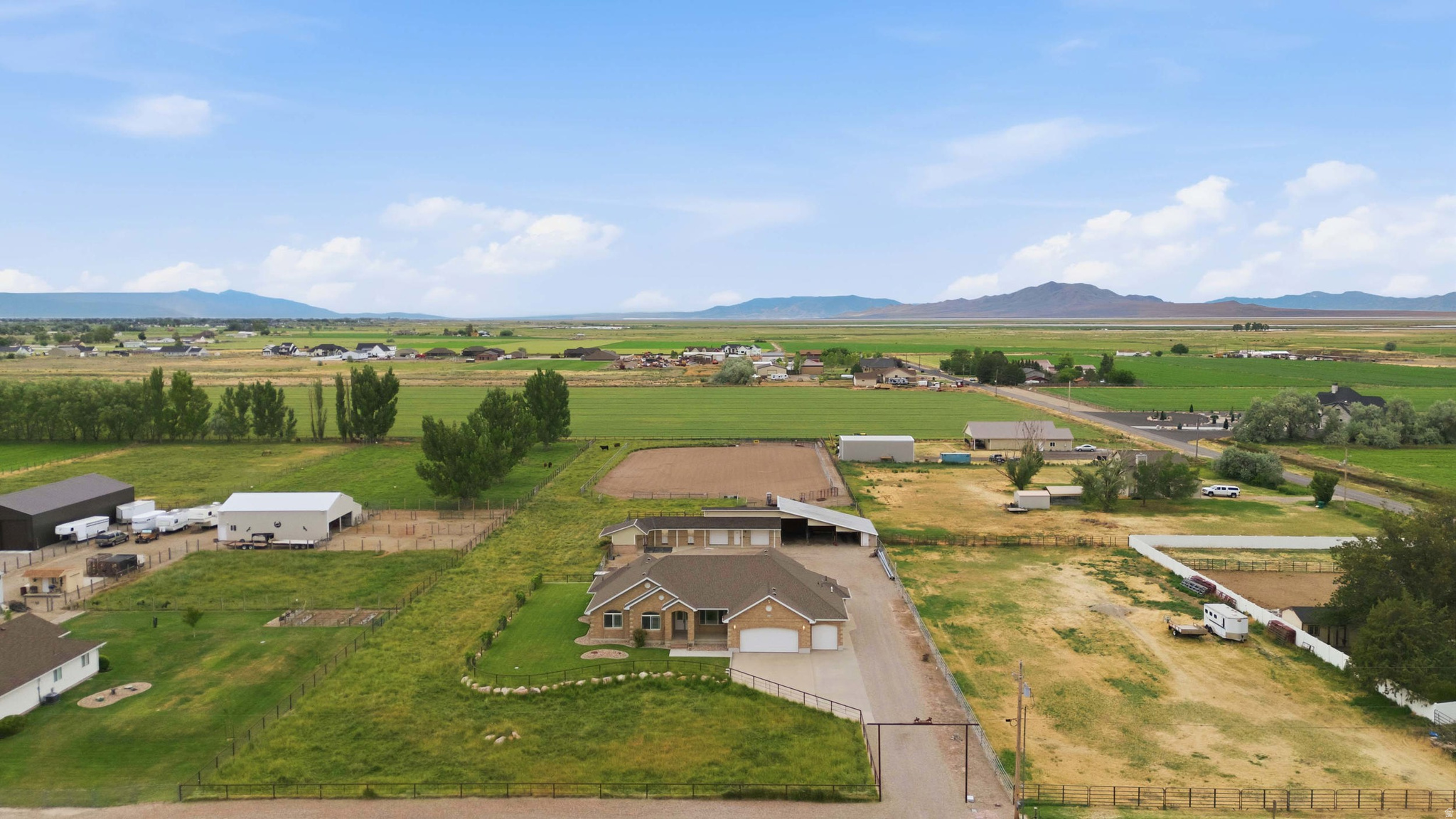 main property photo 47