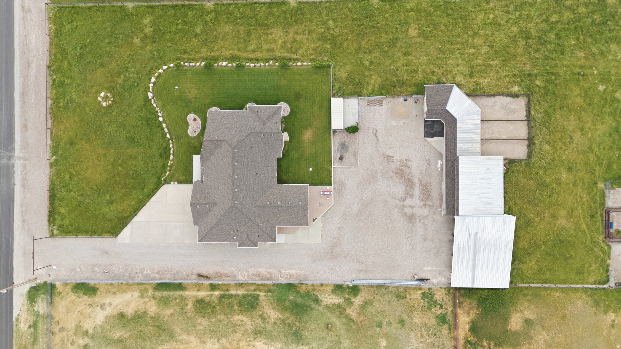 main property photo 51