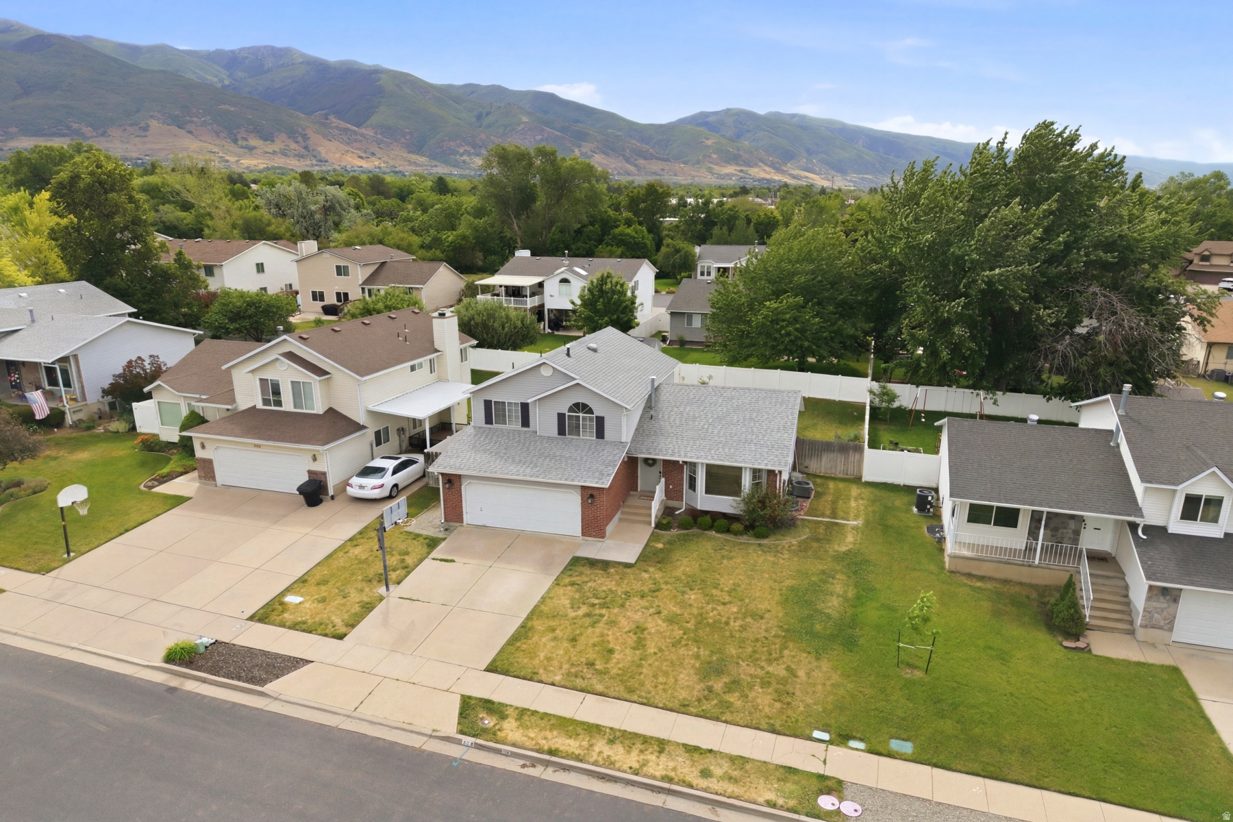 main property photo 54