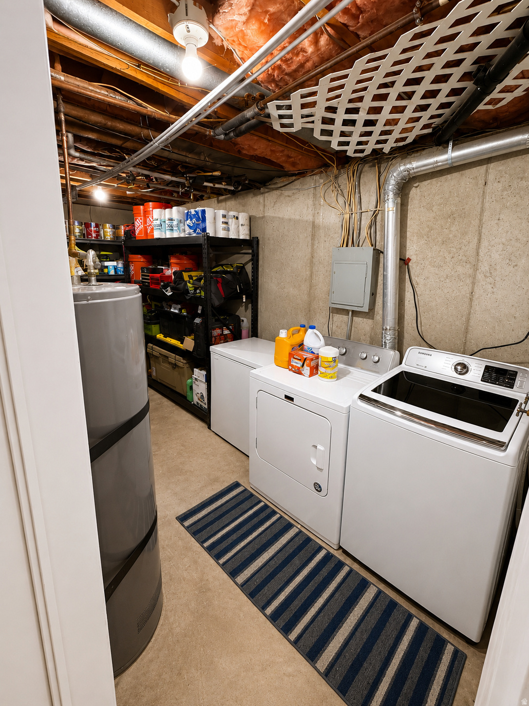 main property photo 30