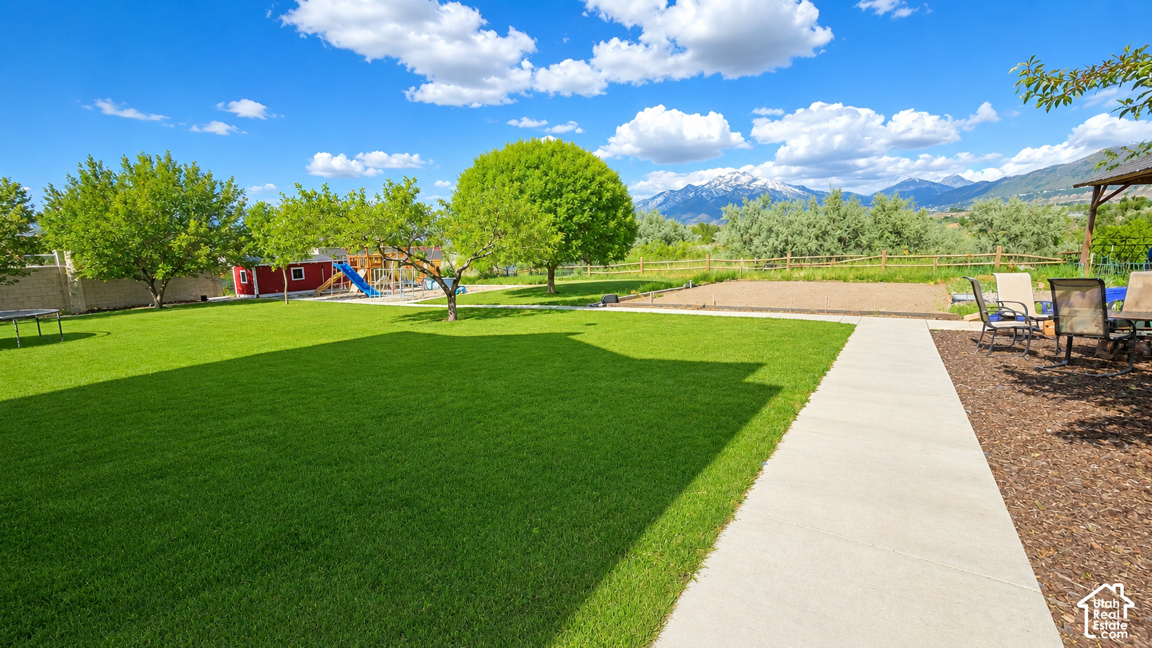 main property photo 51