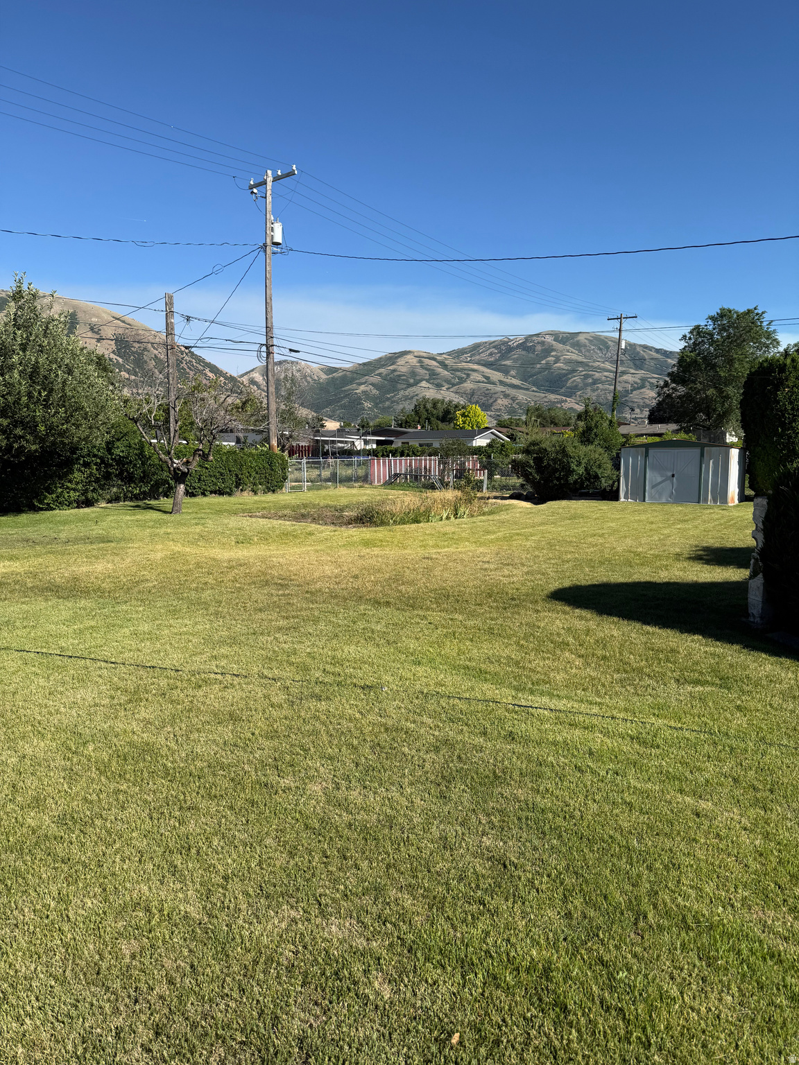main property photo 25