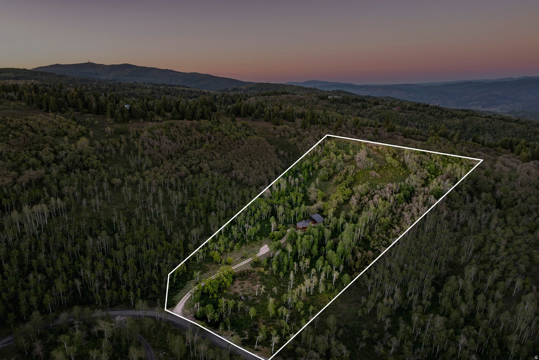 main property photo 34
