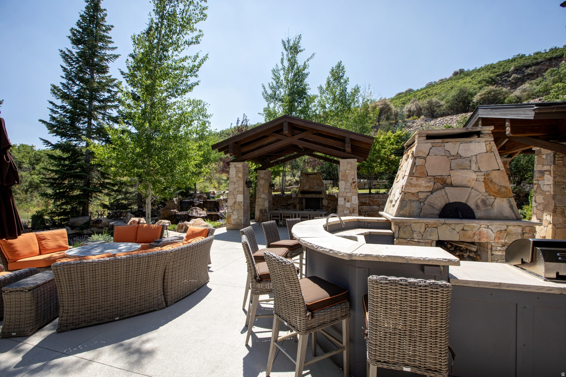 main property photo 109