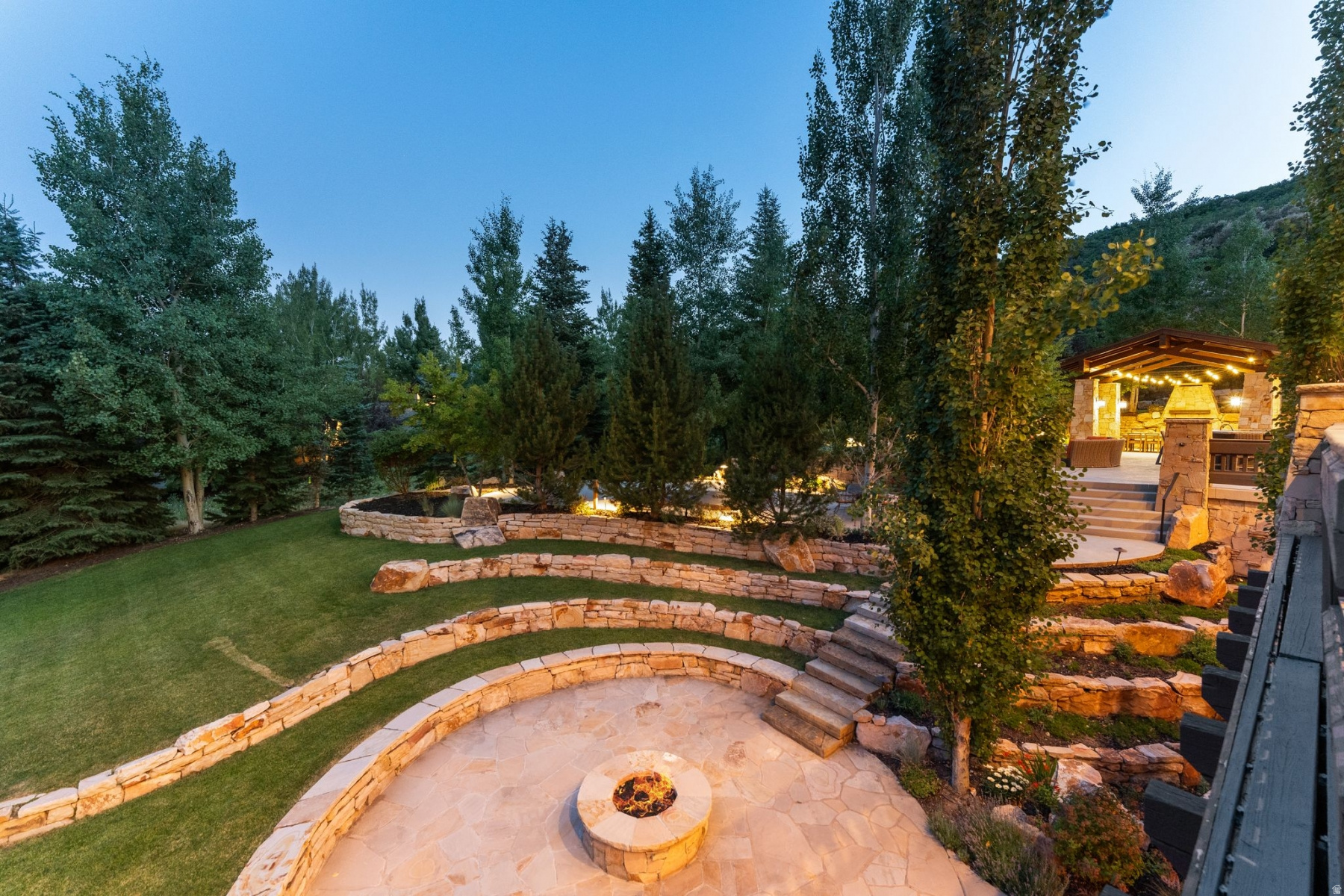 main property photo 113