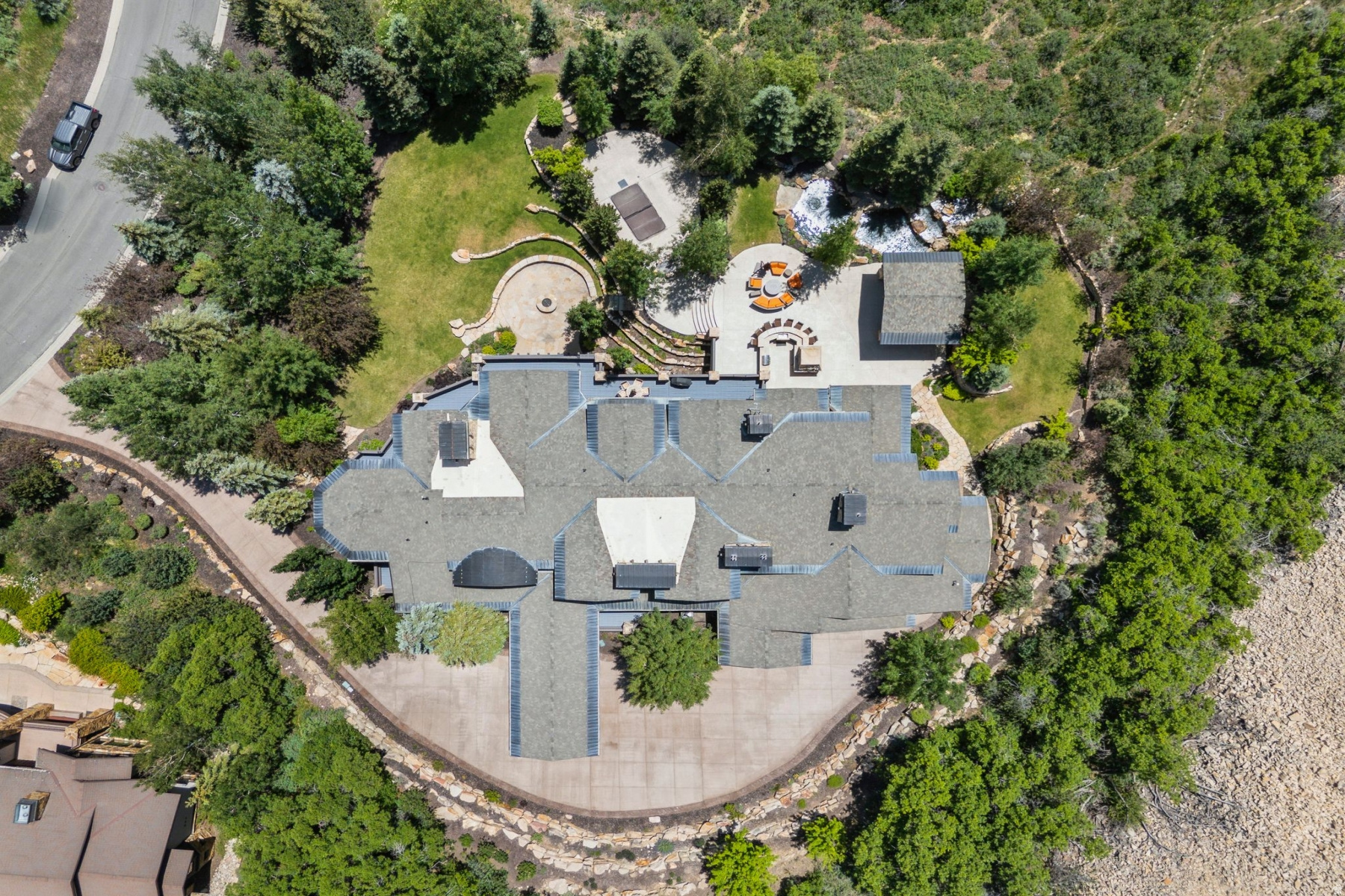 main property photo 125