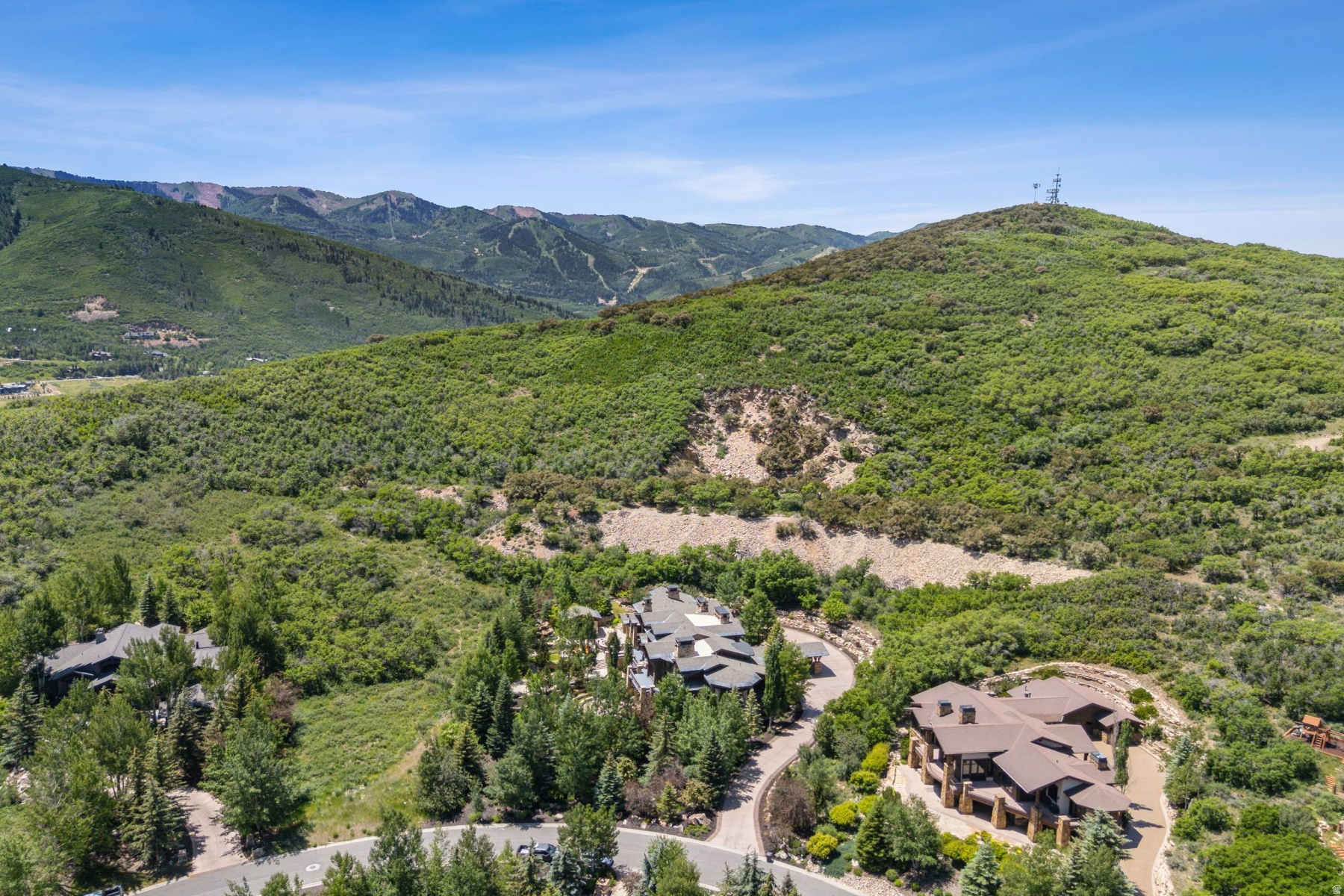 main property photo 126
