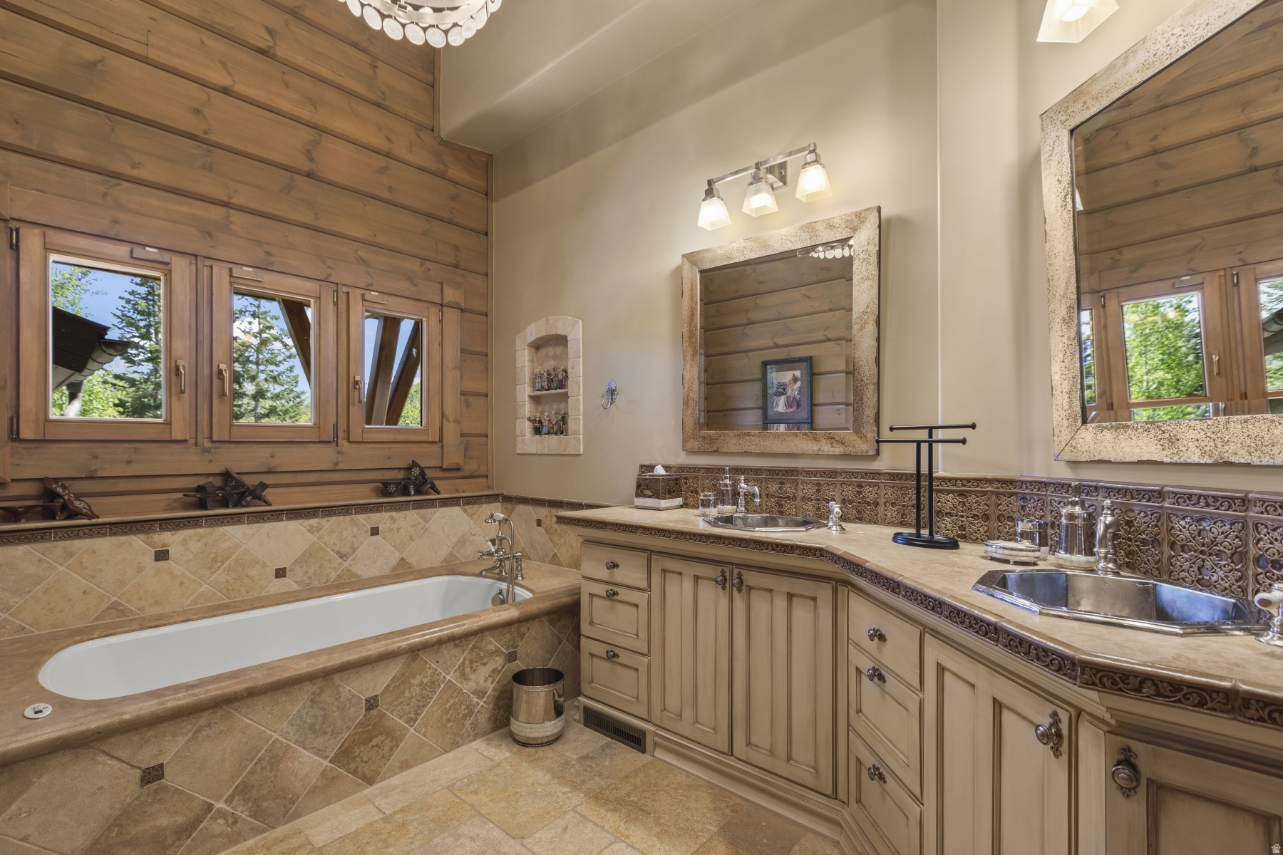 main property photo 70