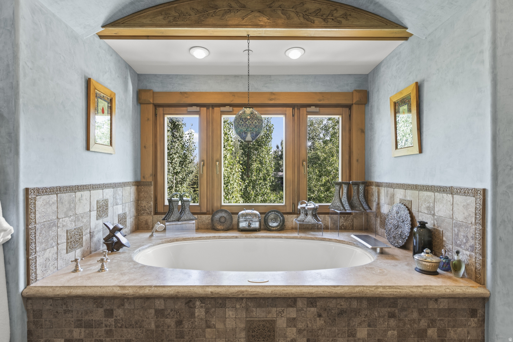 main property photo 78