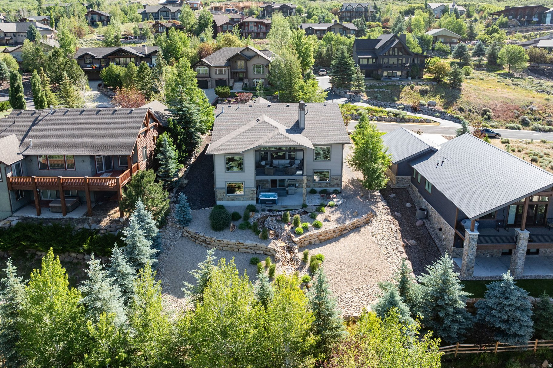 main property photo 43