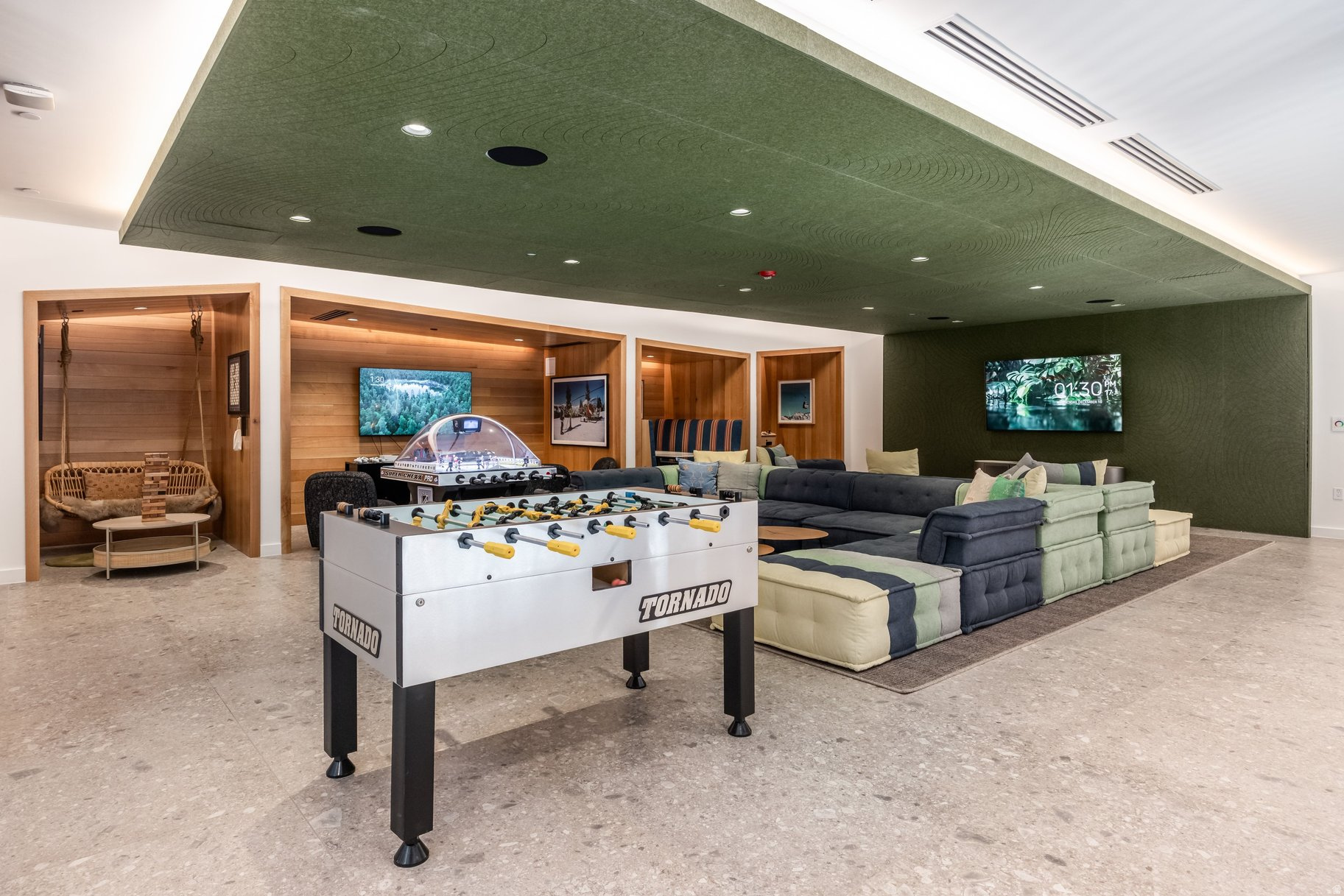 main property photo 74
