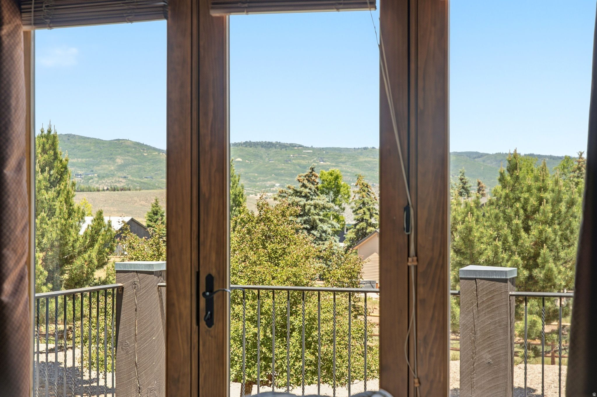 main property photo 85