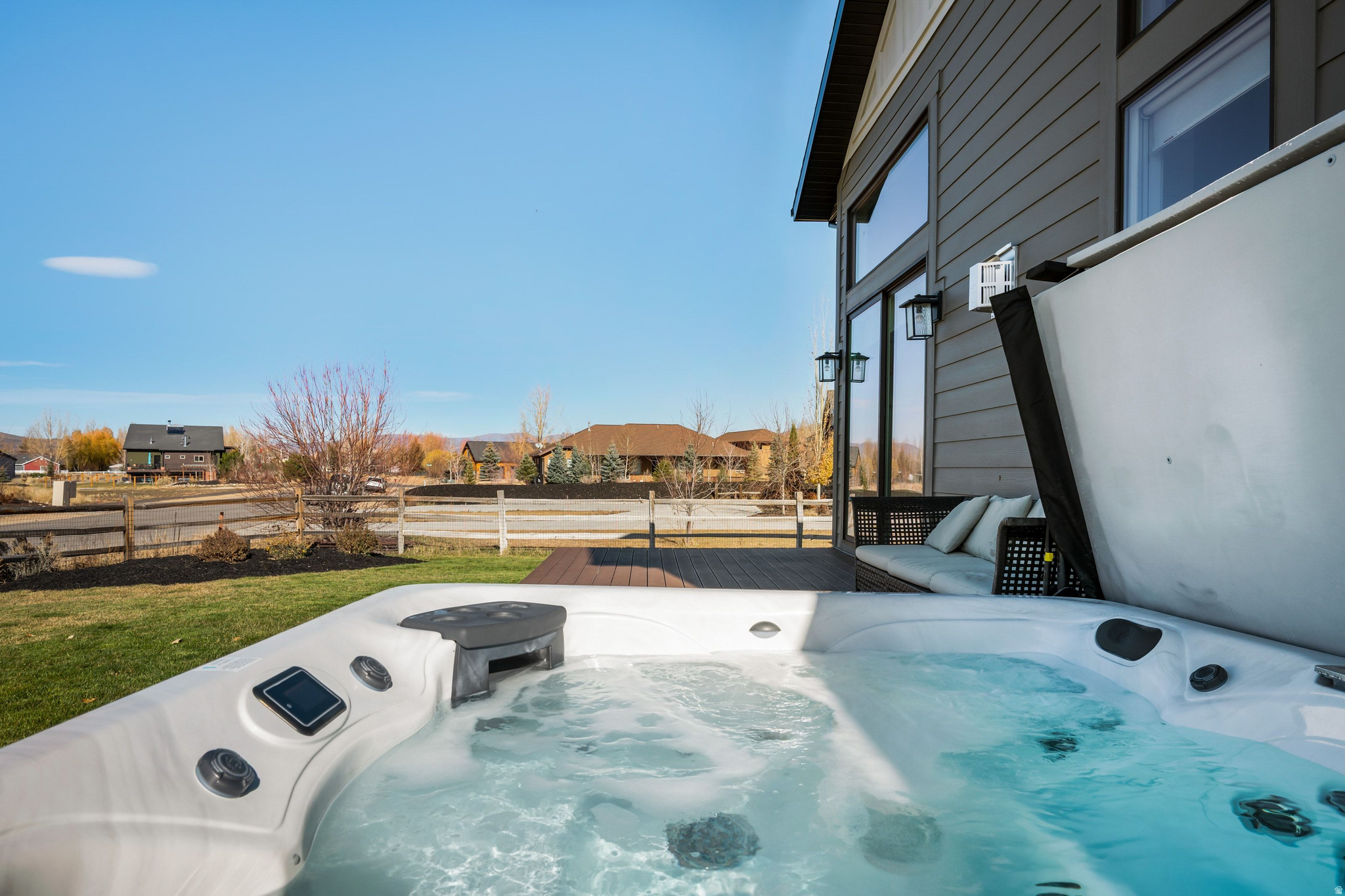 main property photo 20