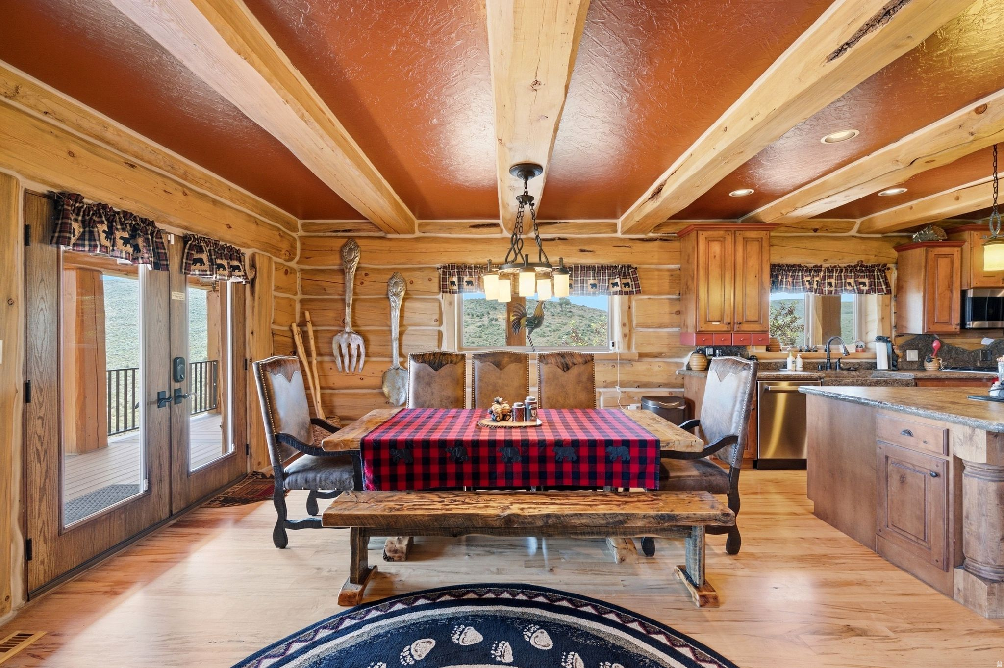 main property photo 6