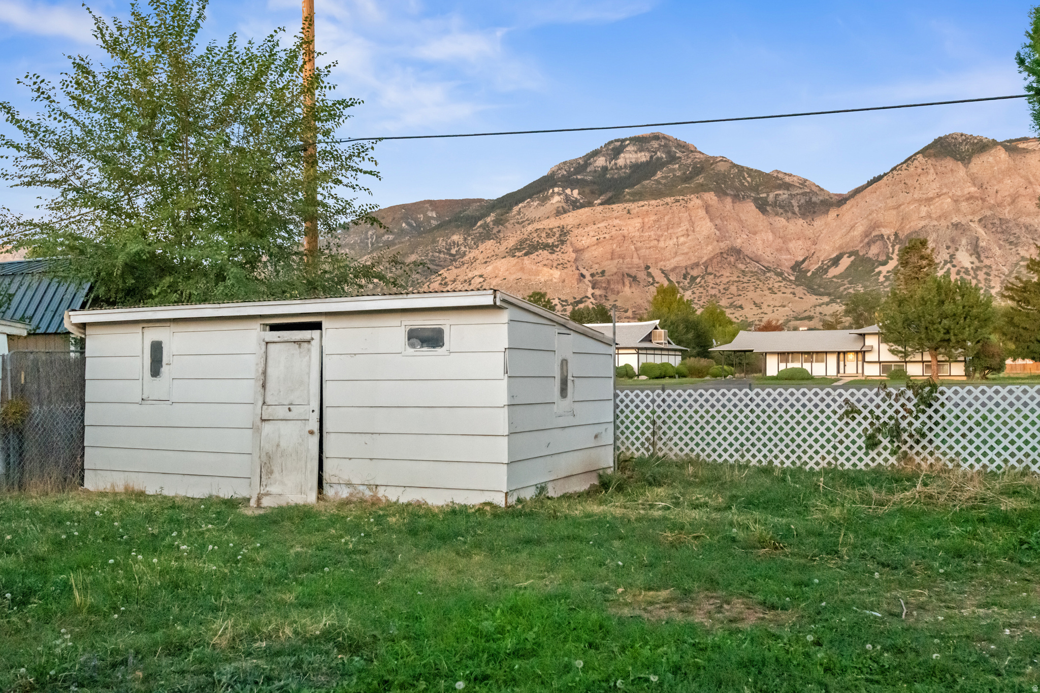 main property photo 8