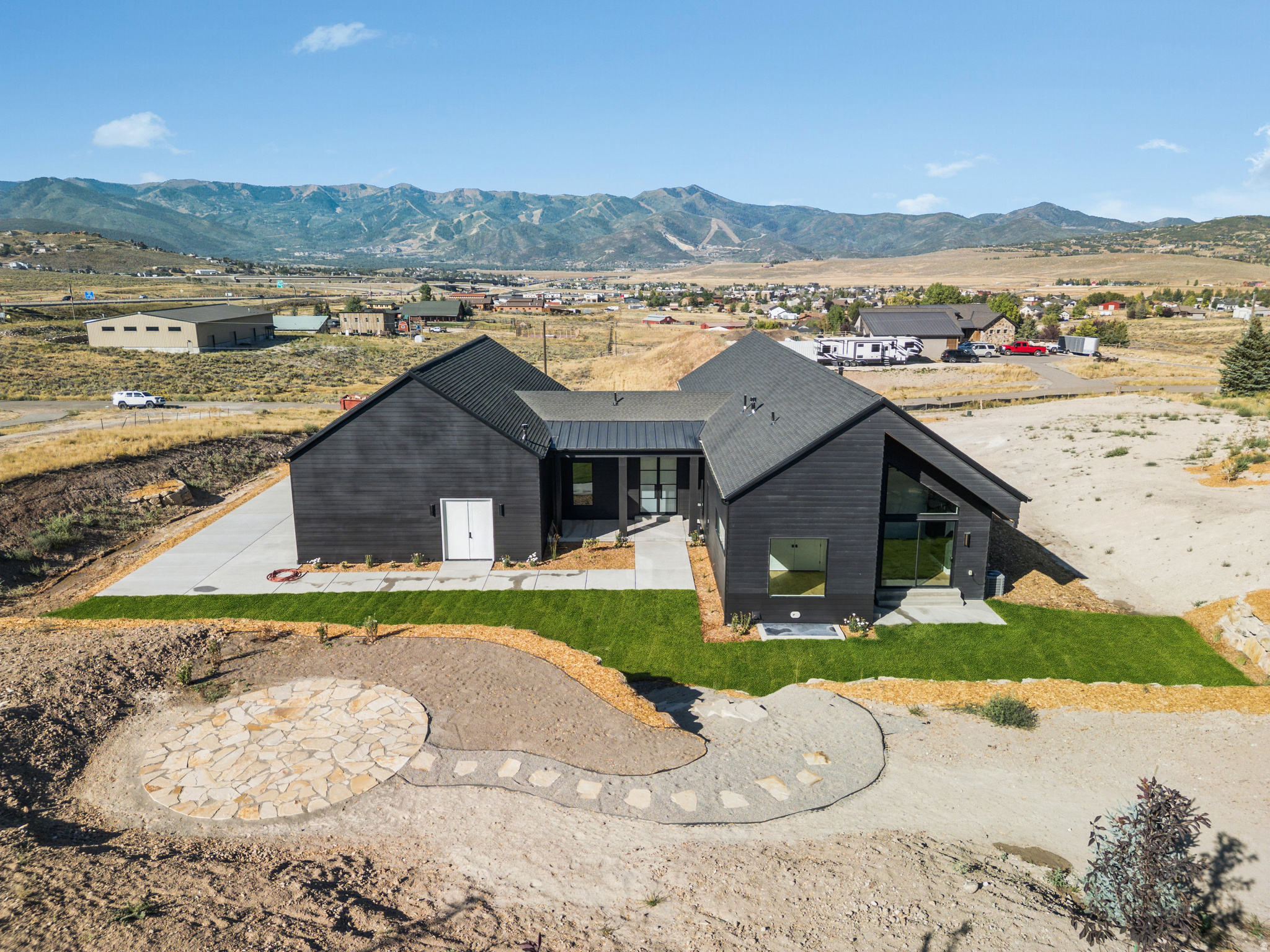 main property photo 60
