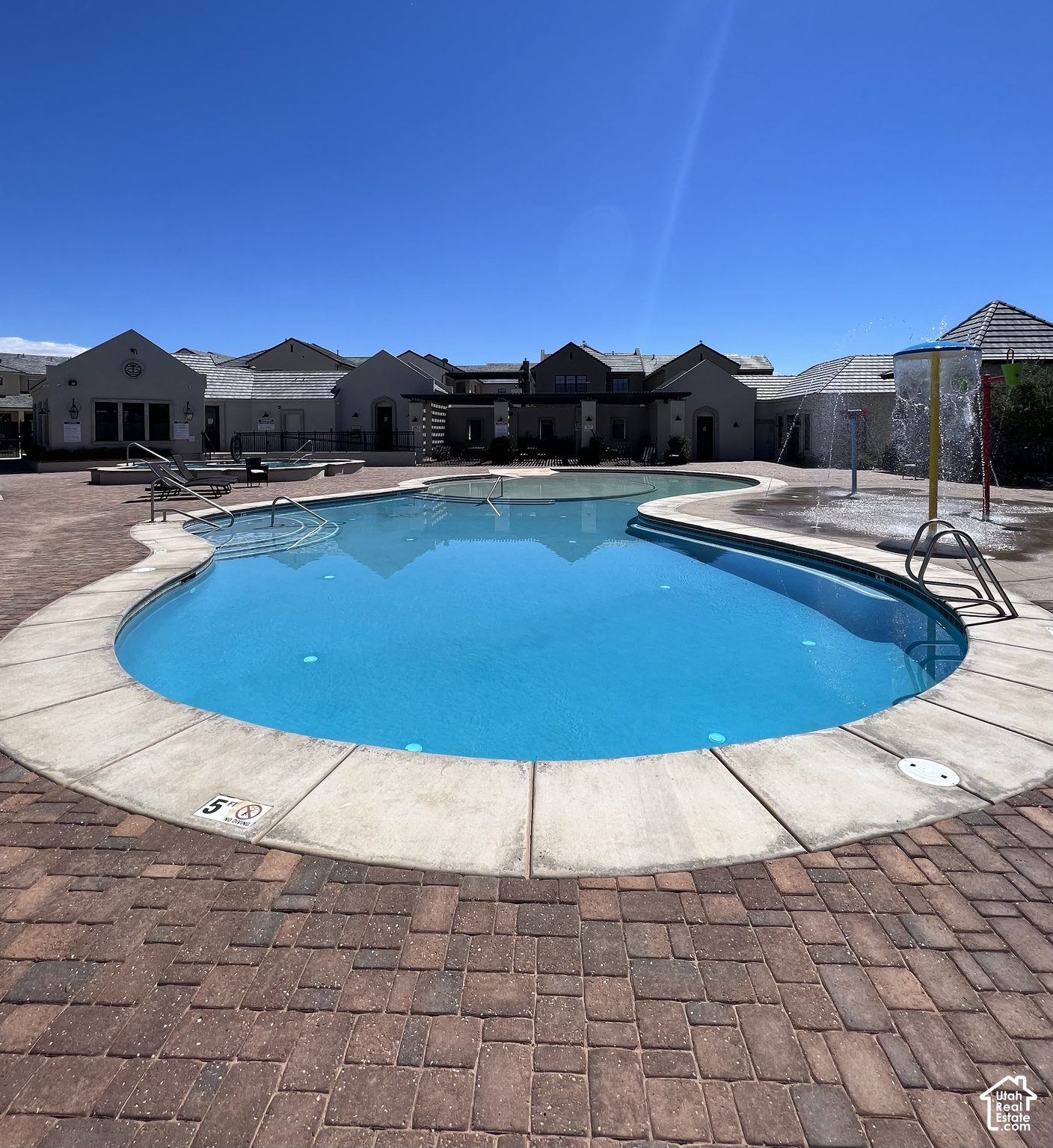 main property photo 48