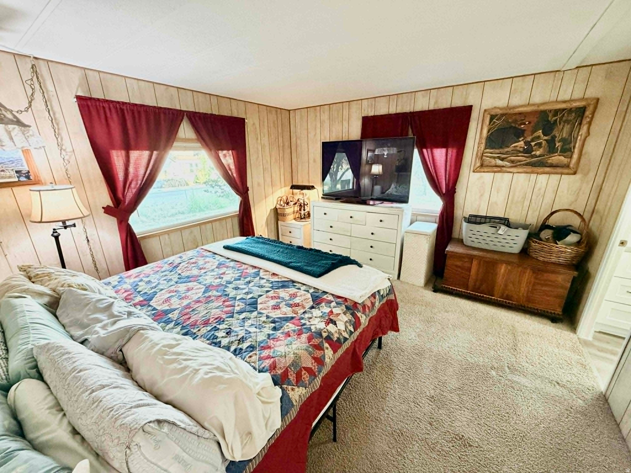 main property photo 18