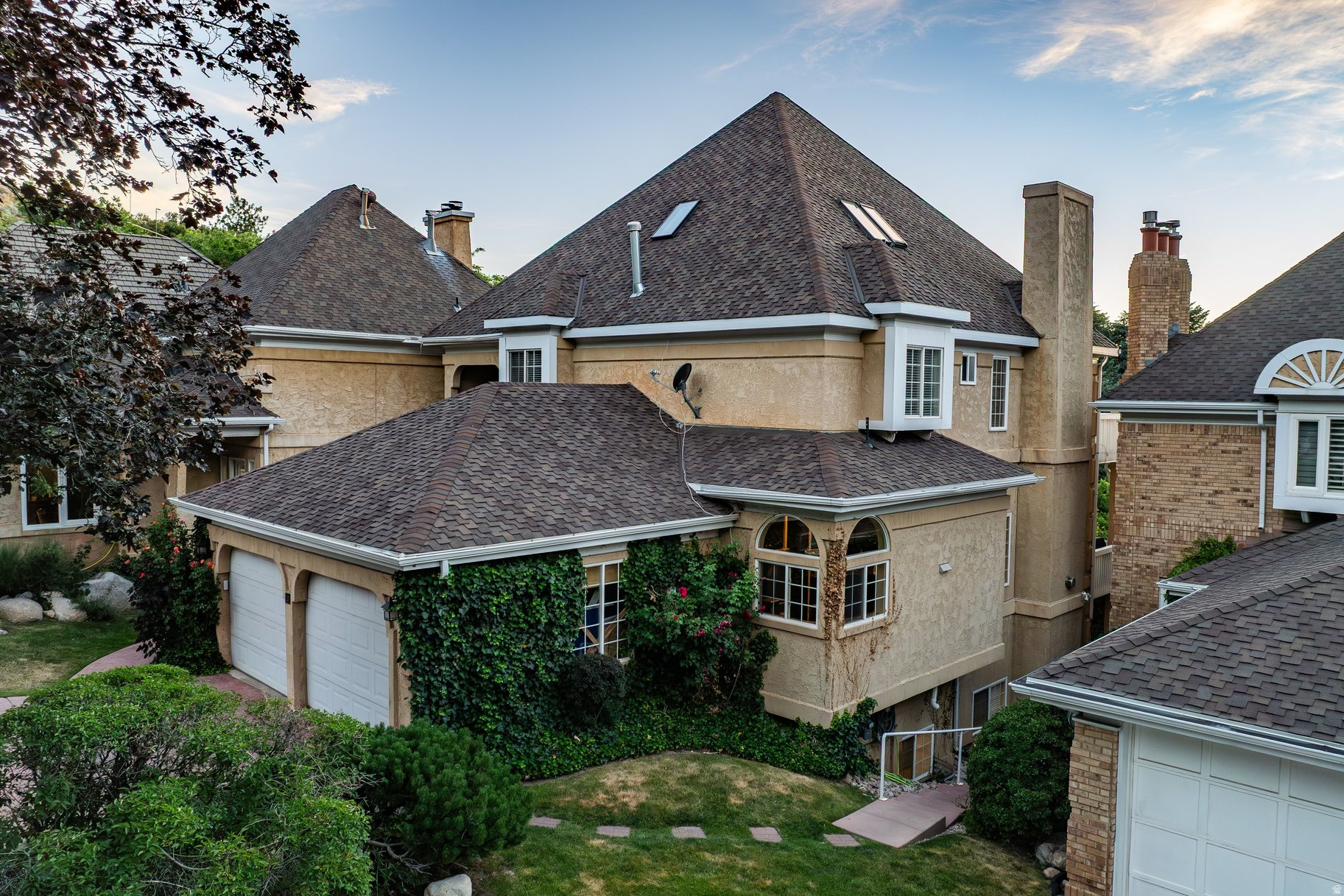 main property photo 50