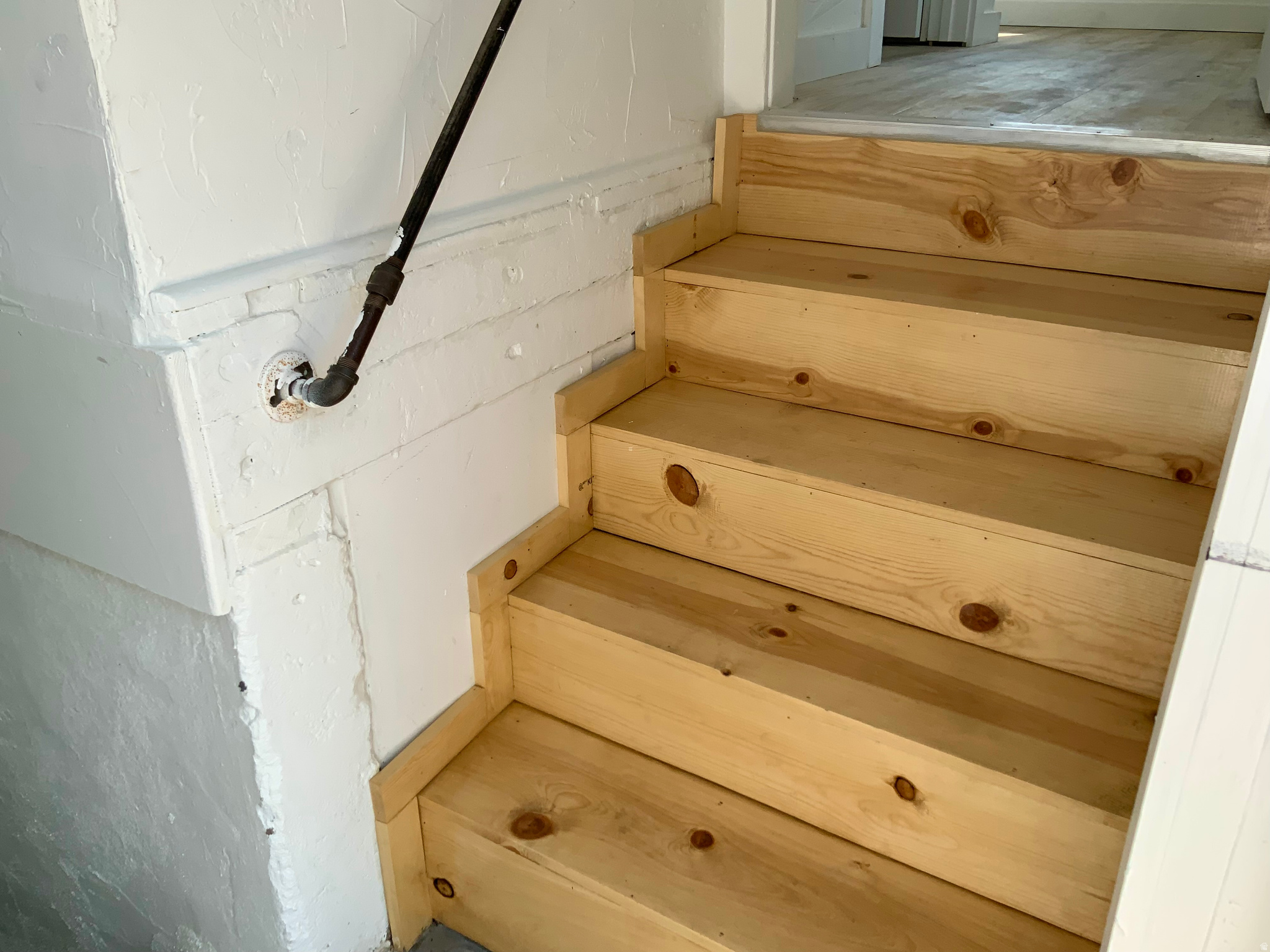 main property photo 24