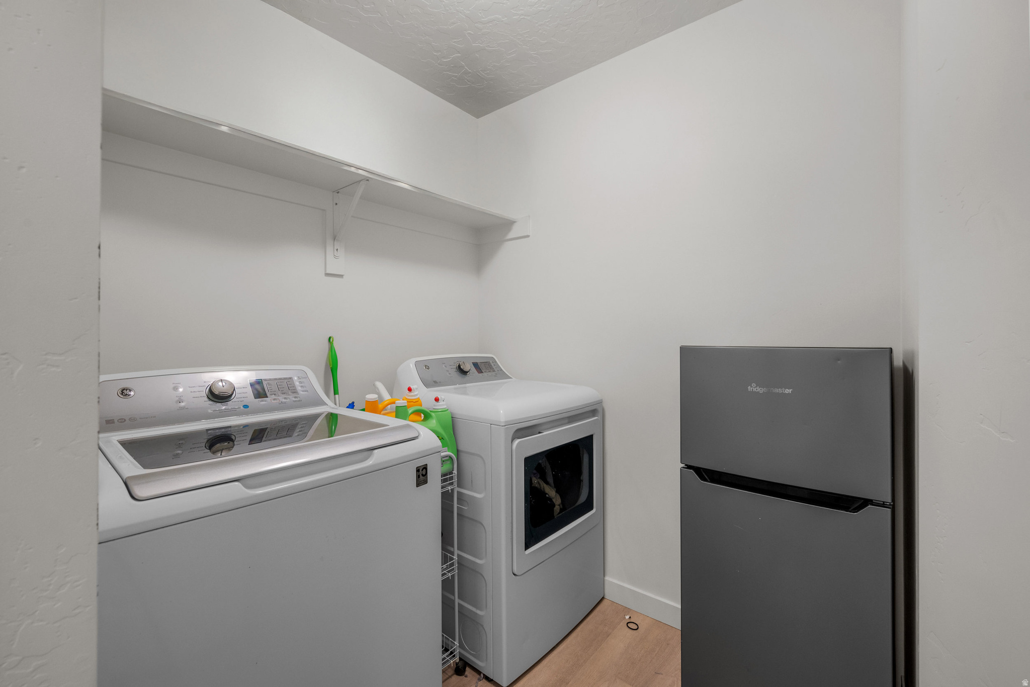 main property photo 26