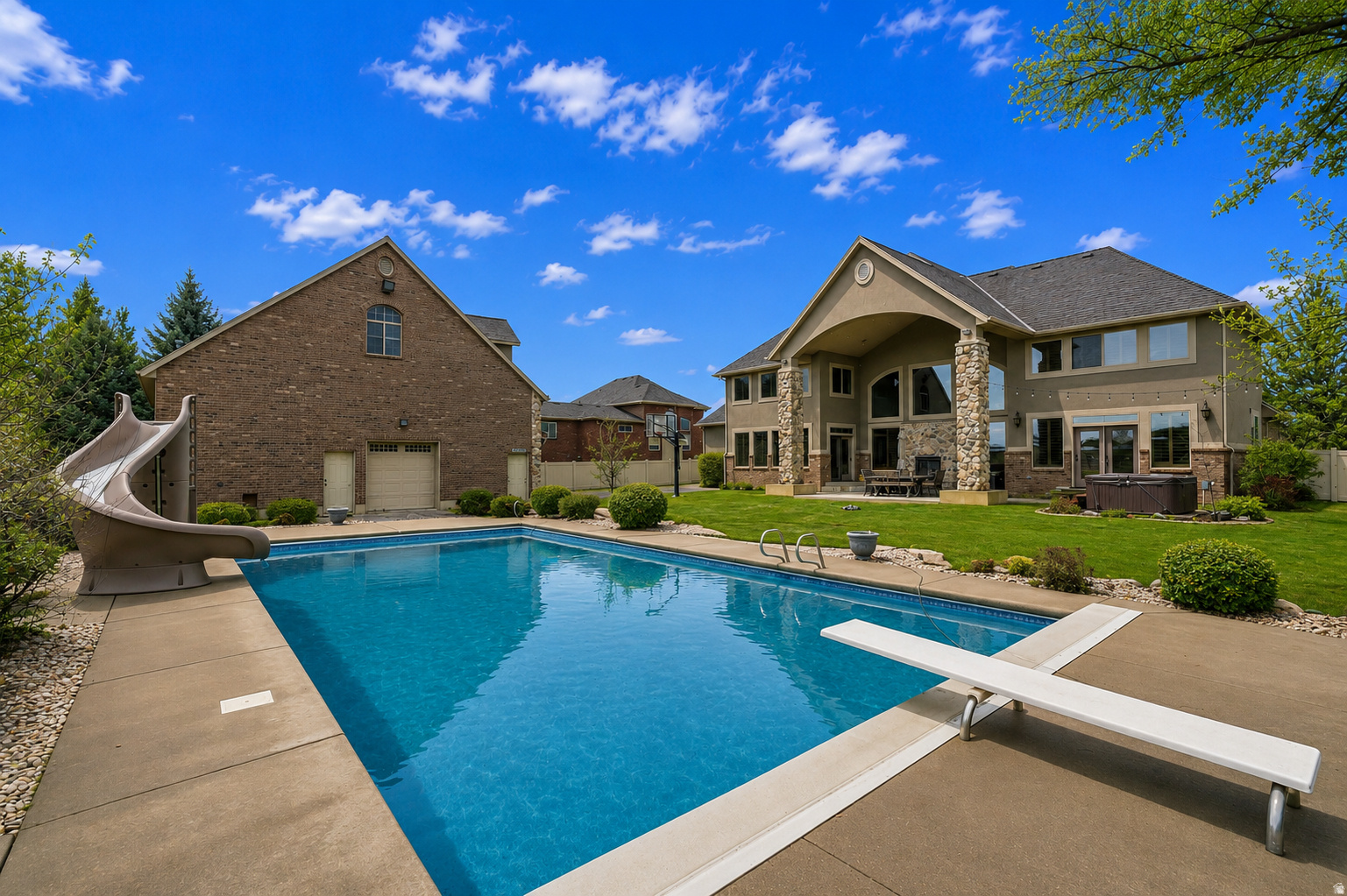 main property photo 60