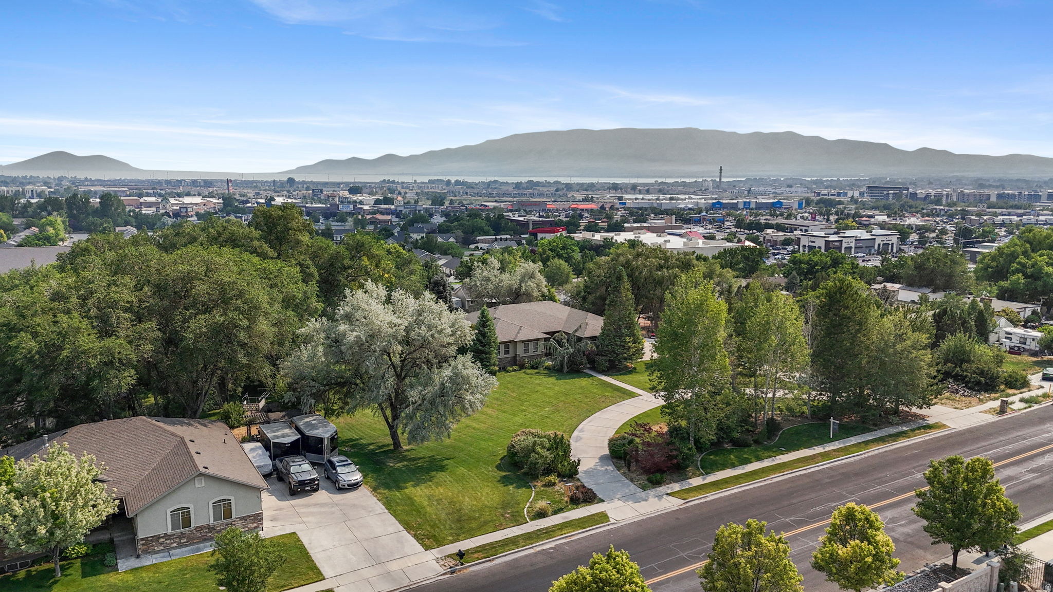 main property photo 50