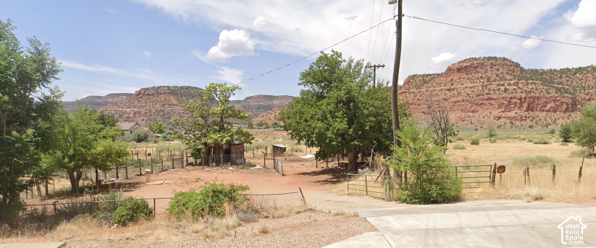 main property photo 10