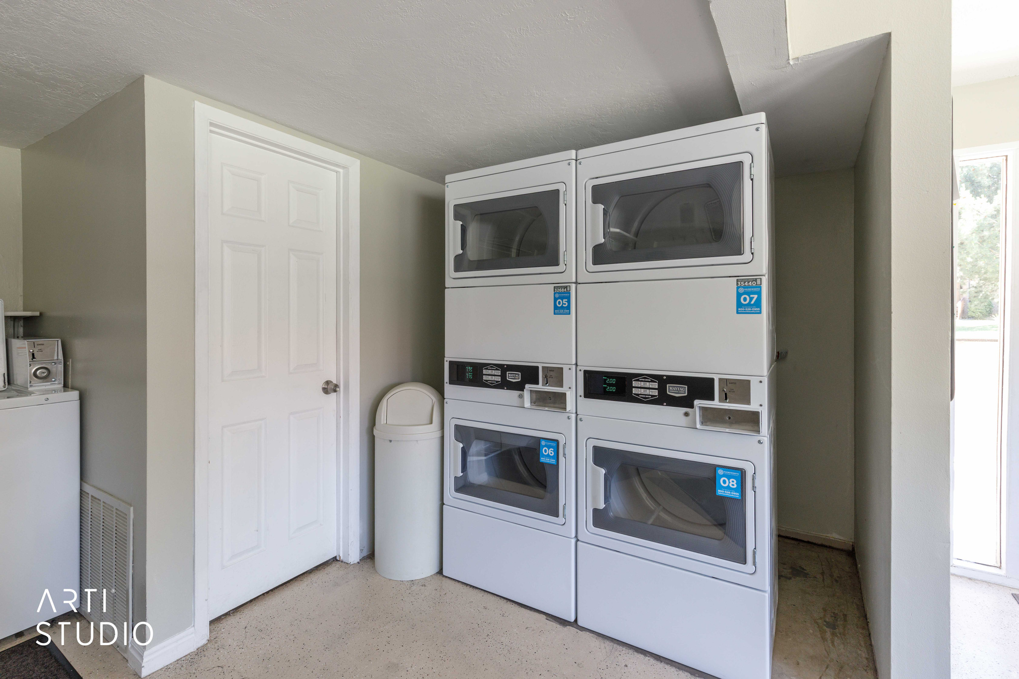 main property photo 31