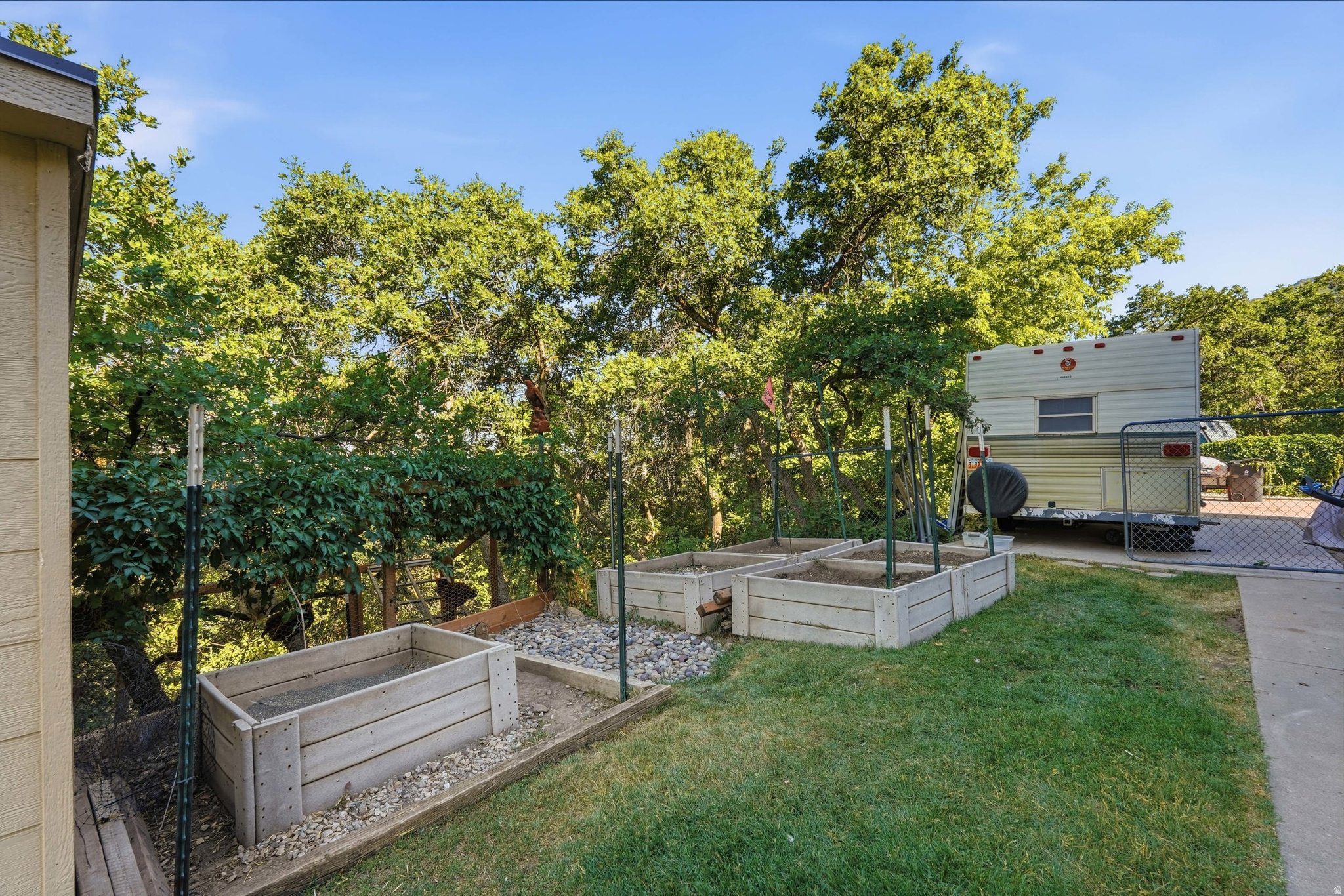 main property photo 61