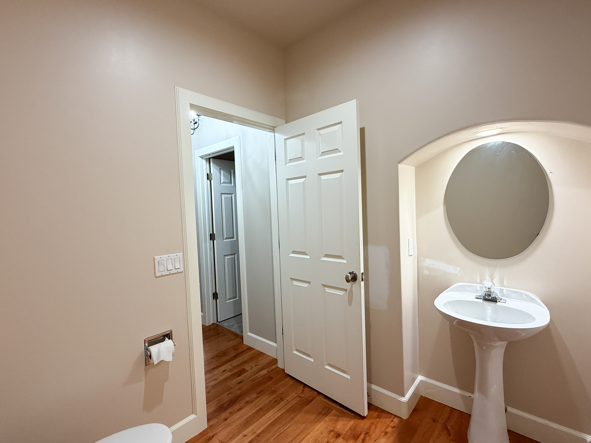 main property photo 27