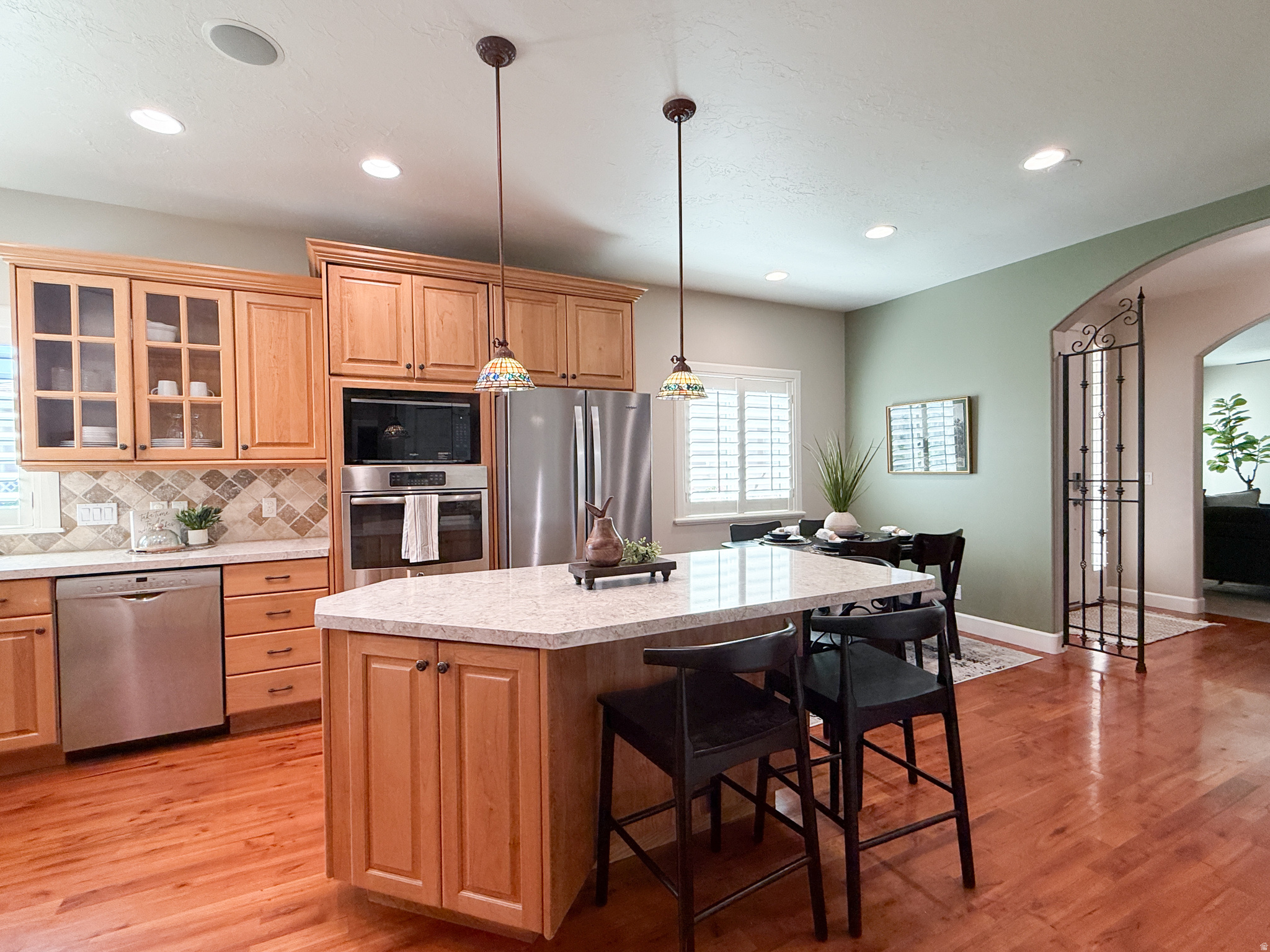 main property photo 3