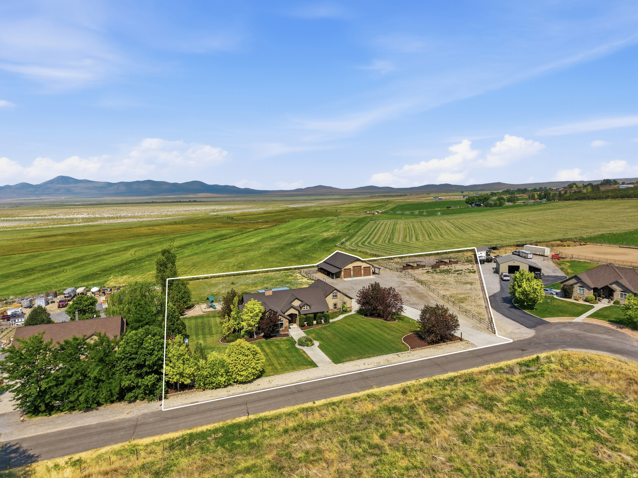 main property photo 46