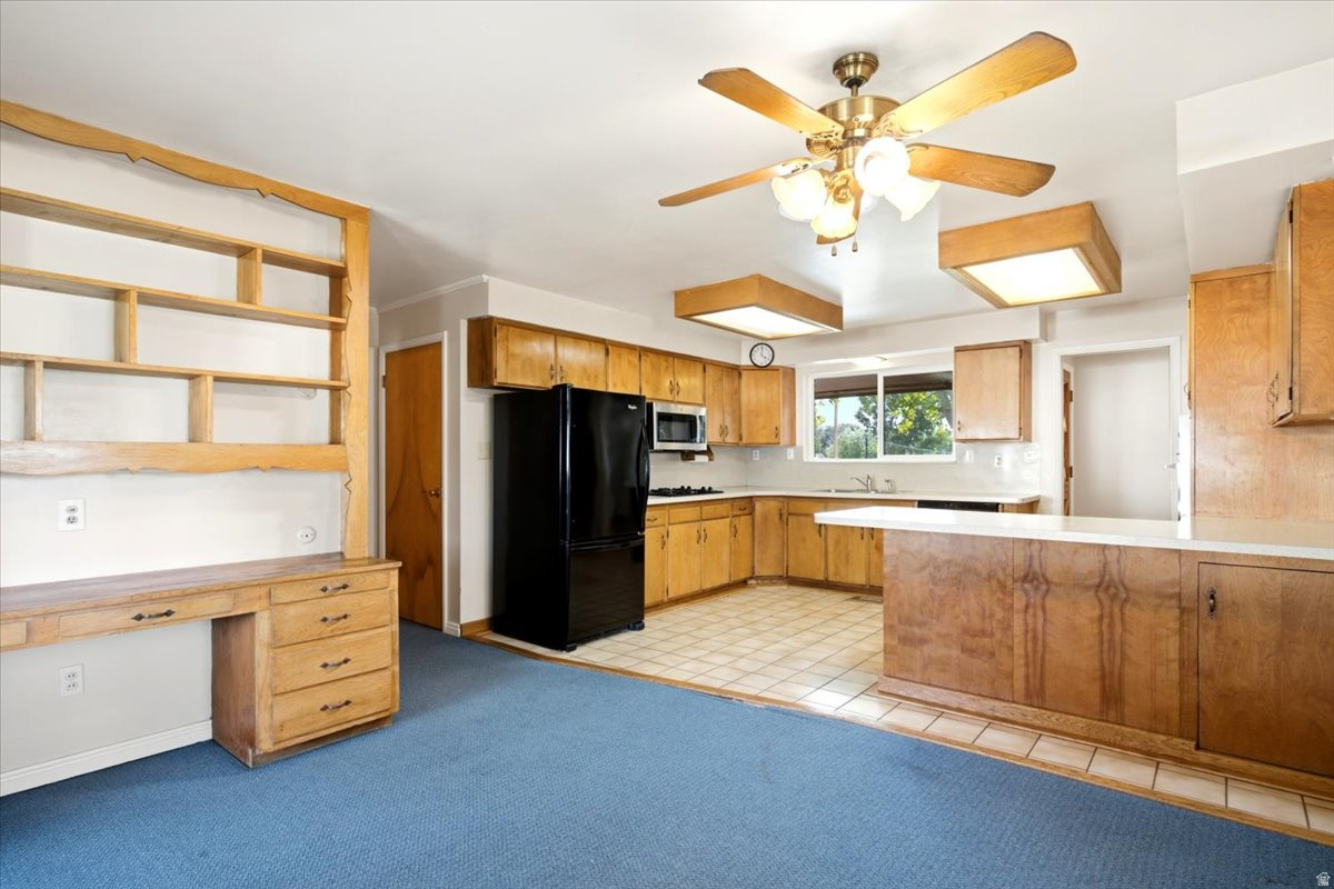 main property photo 9