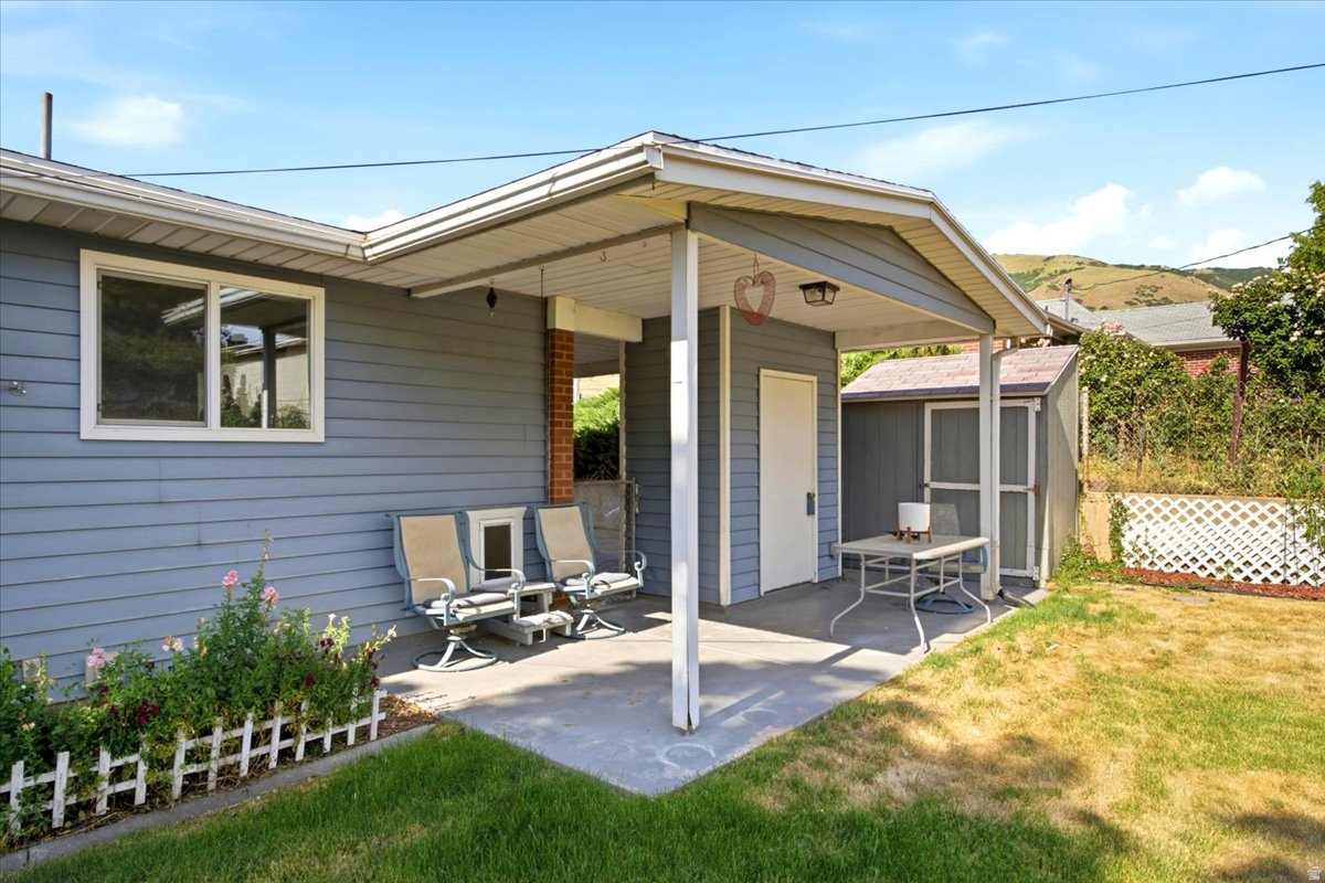 main property photo 31