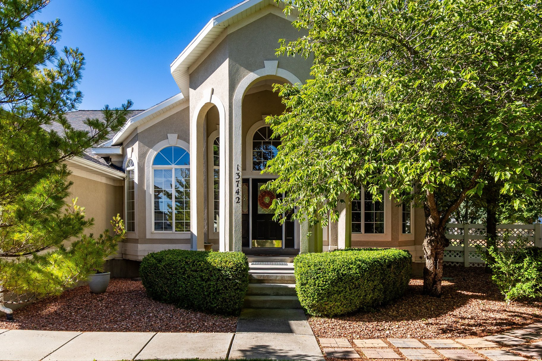 main property photo 75