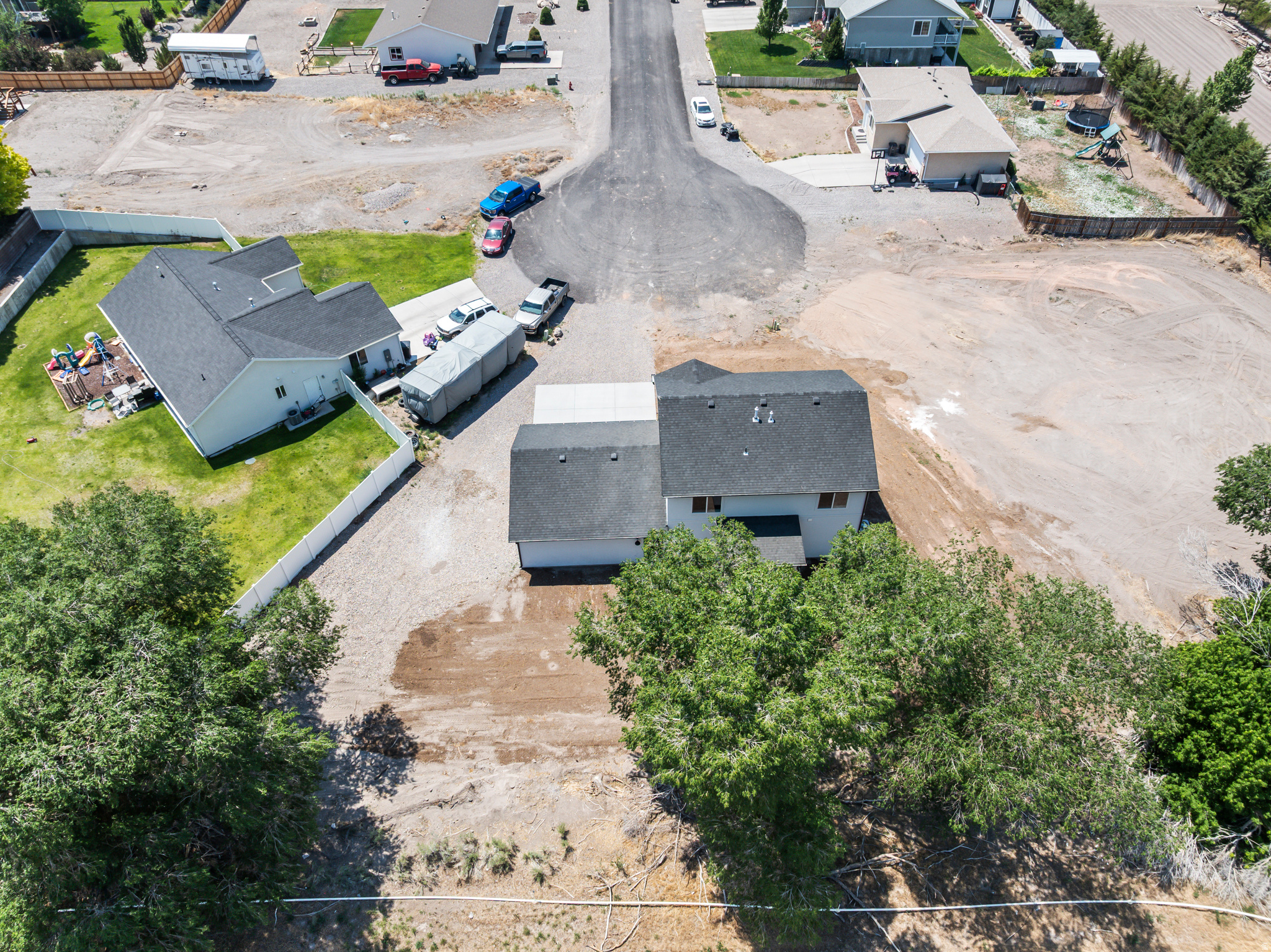 main property photo 48