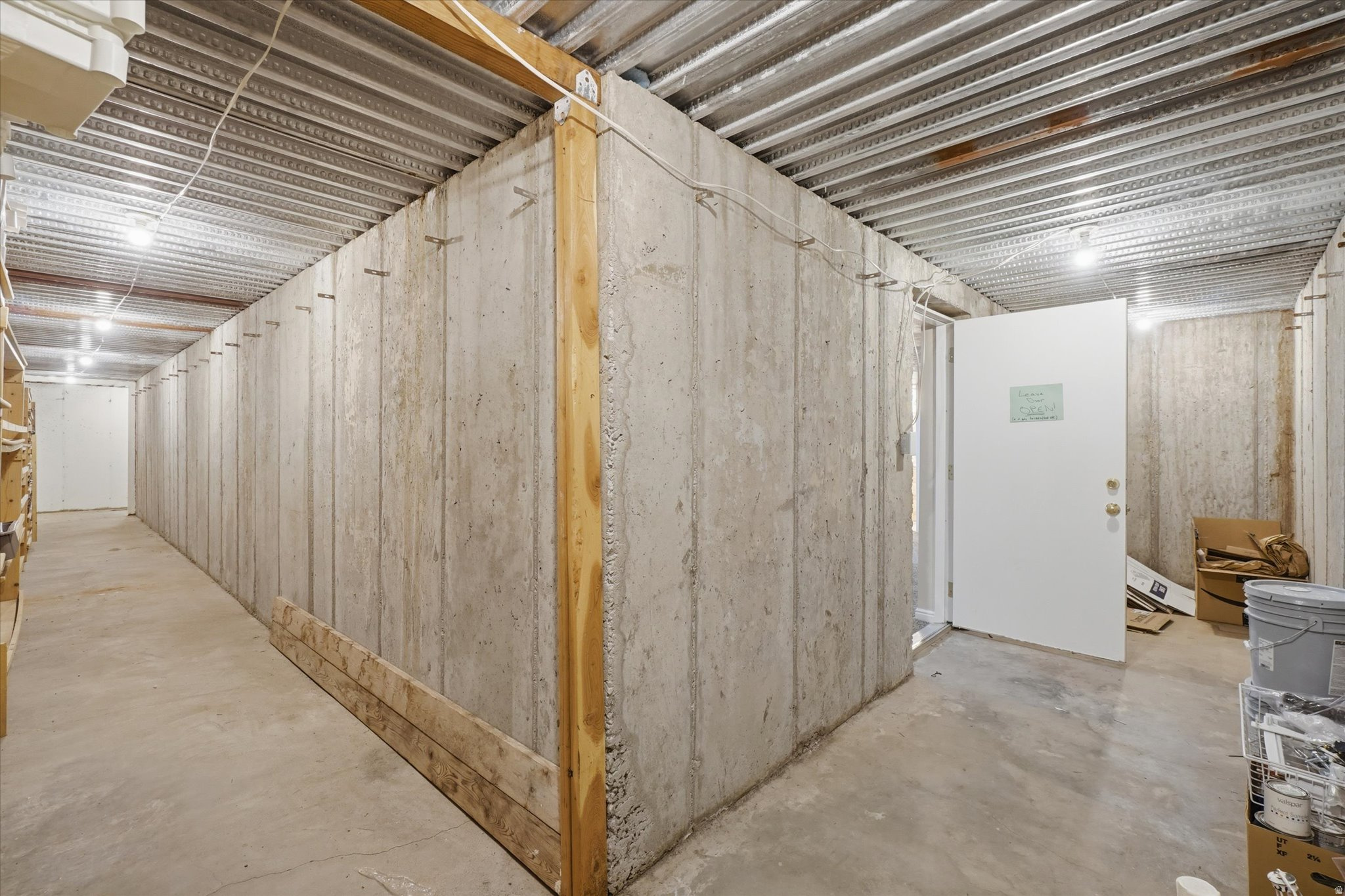 main property photo 50