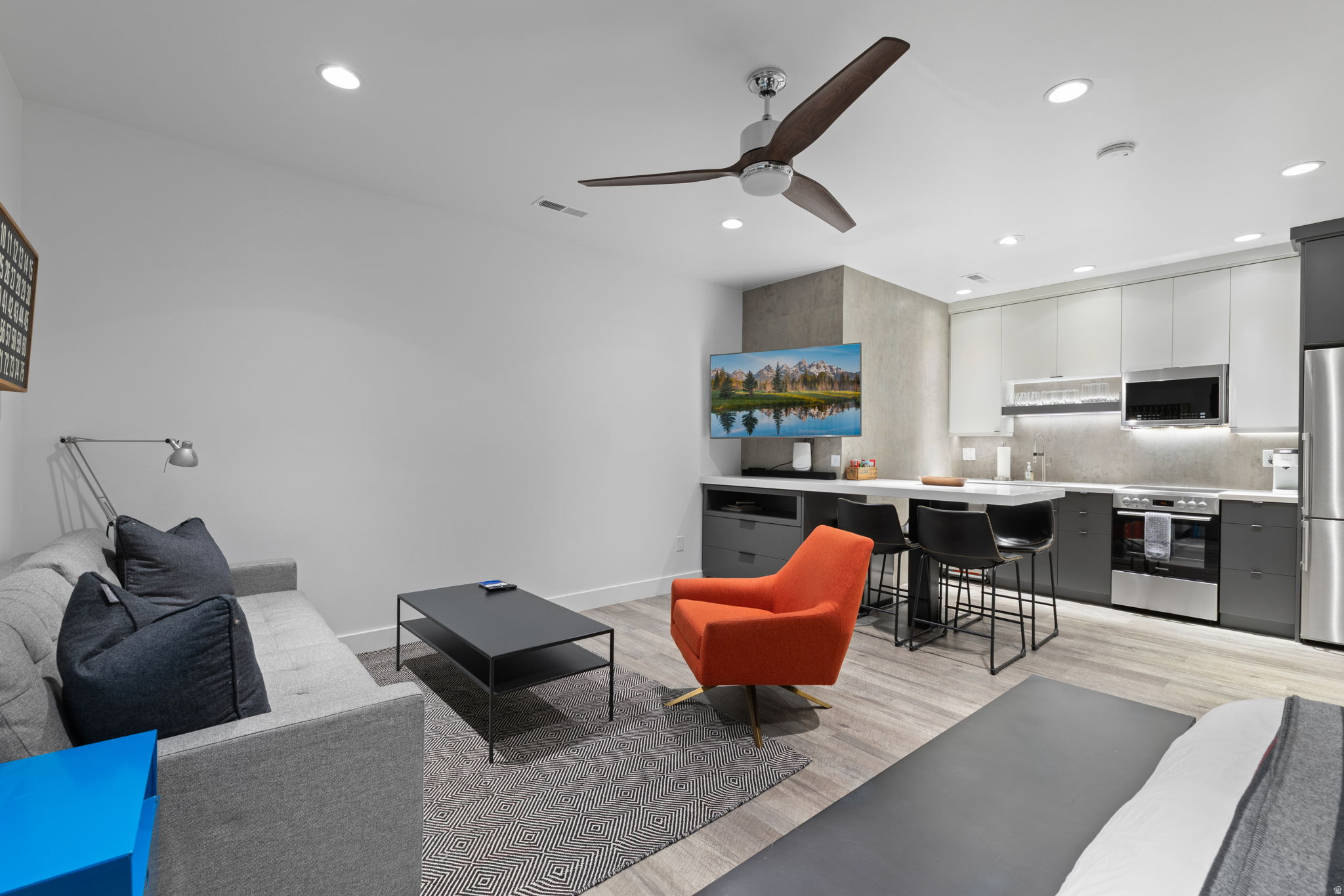 main property photo 75