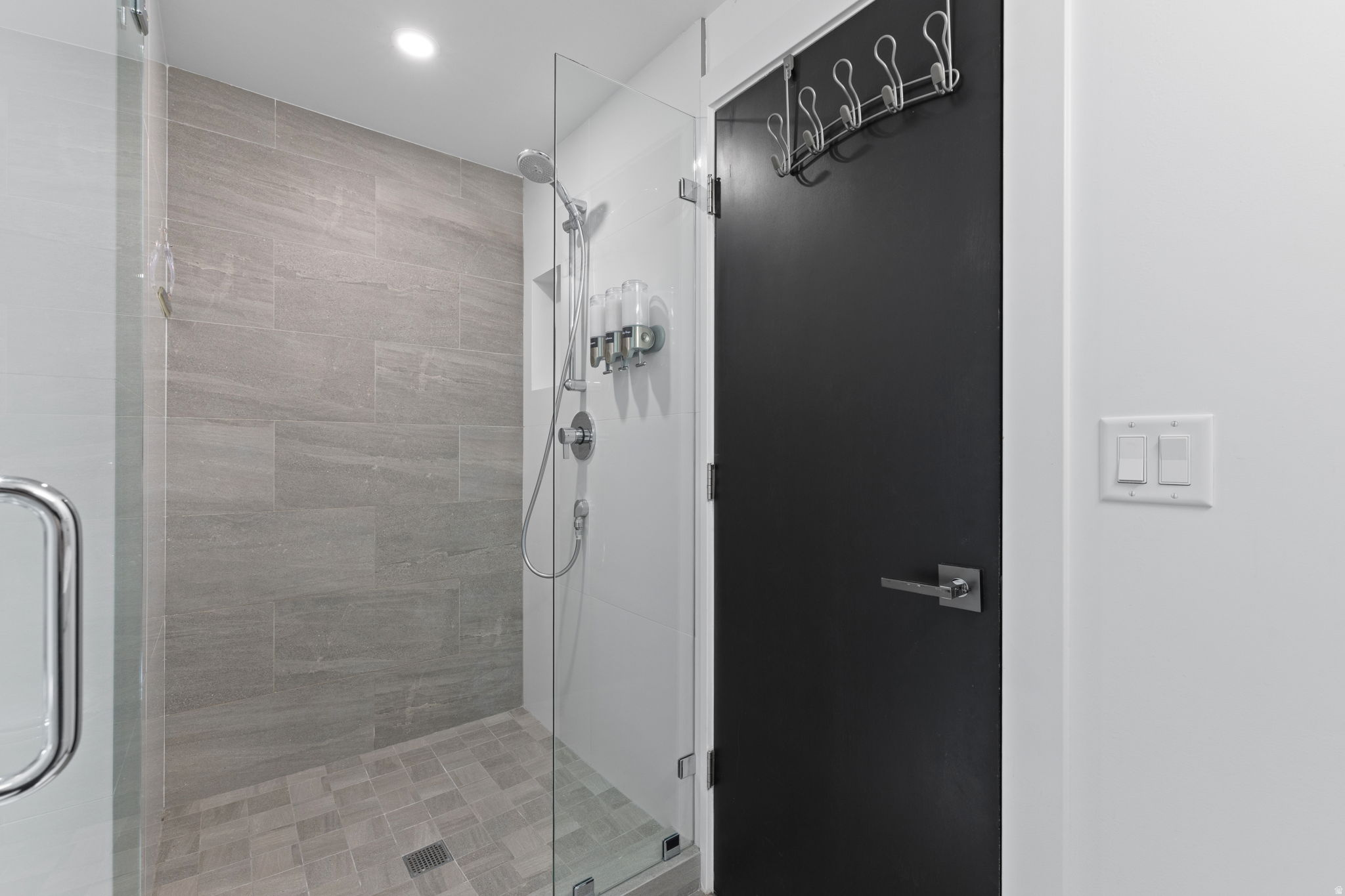 main property photo 77