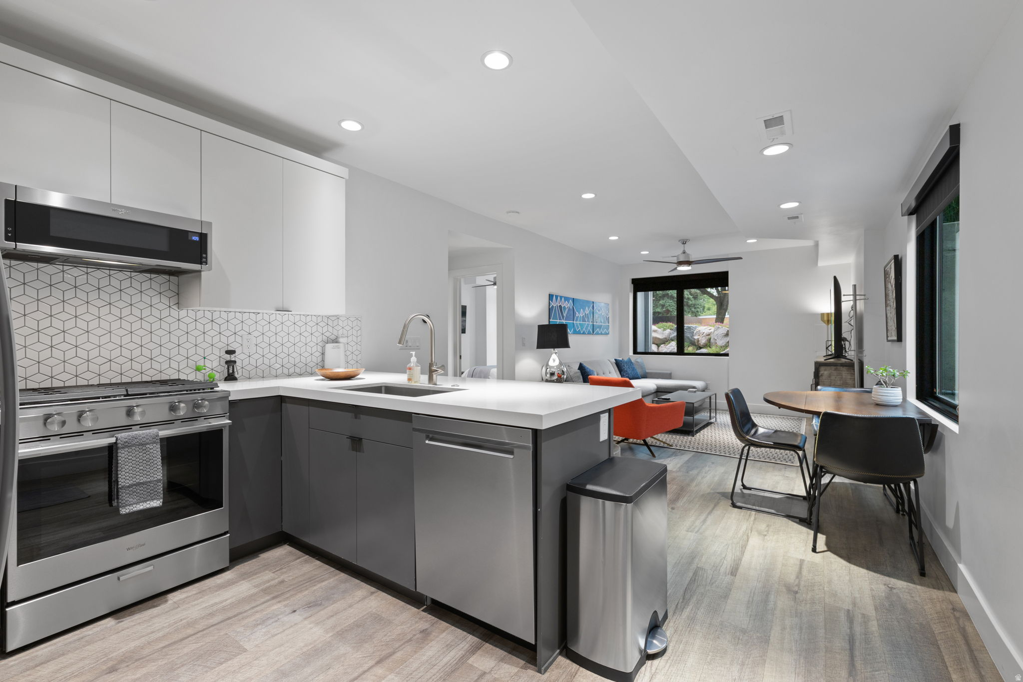 main property photo 80