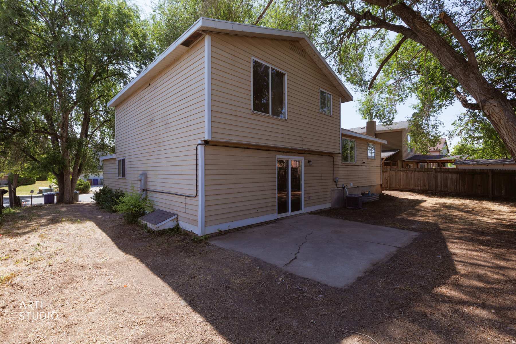 main property photo 27