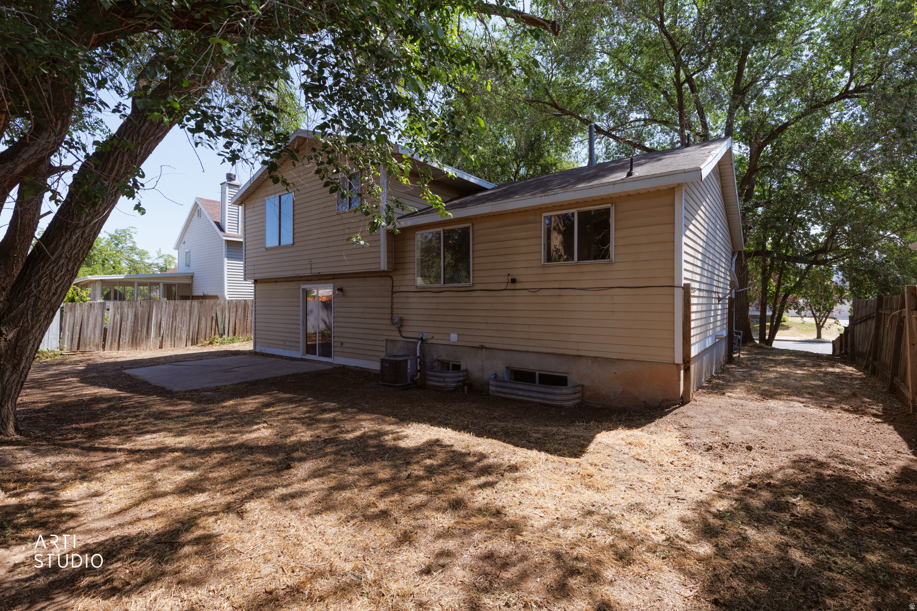 main property photo 29