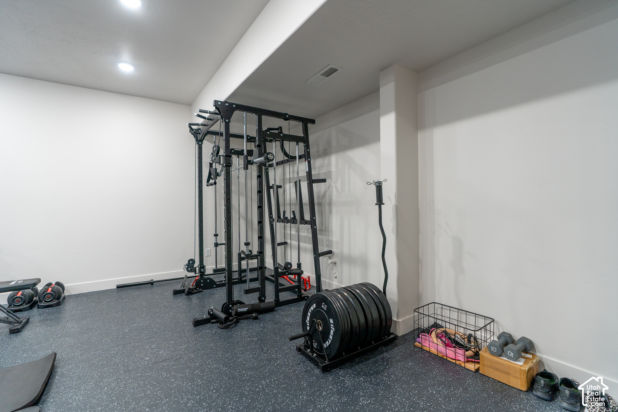 main property photo 60