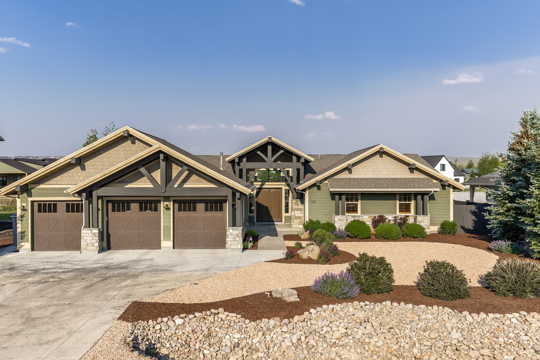 main property photo 59
