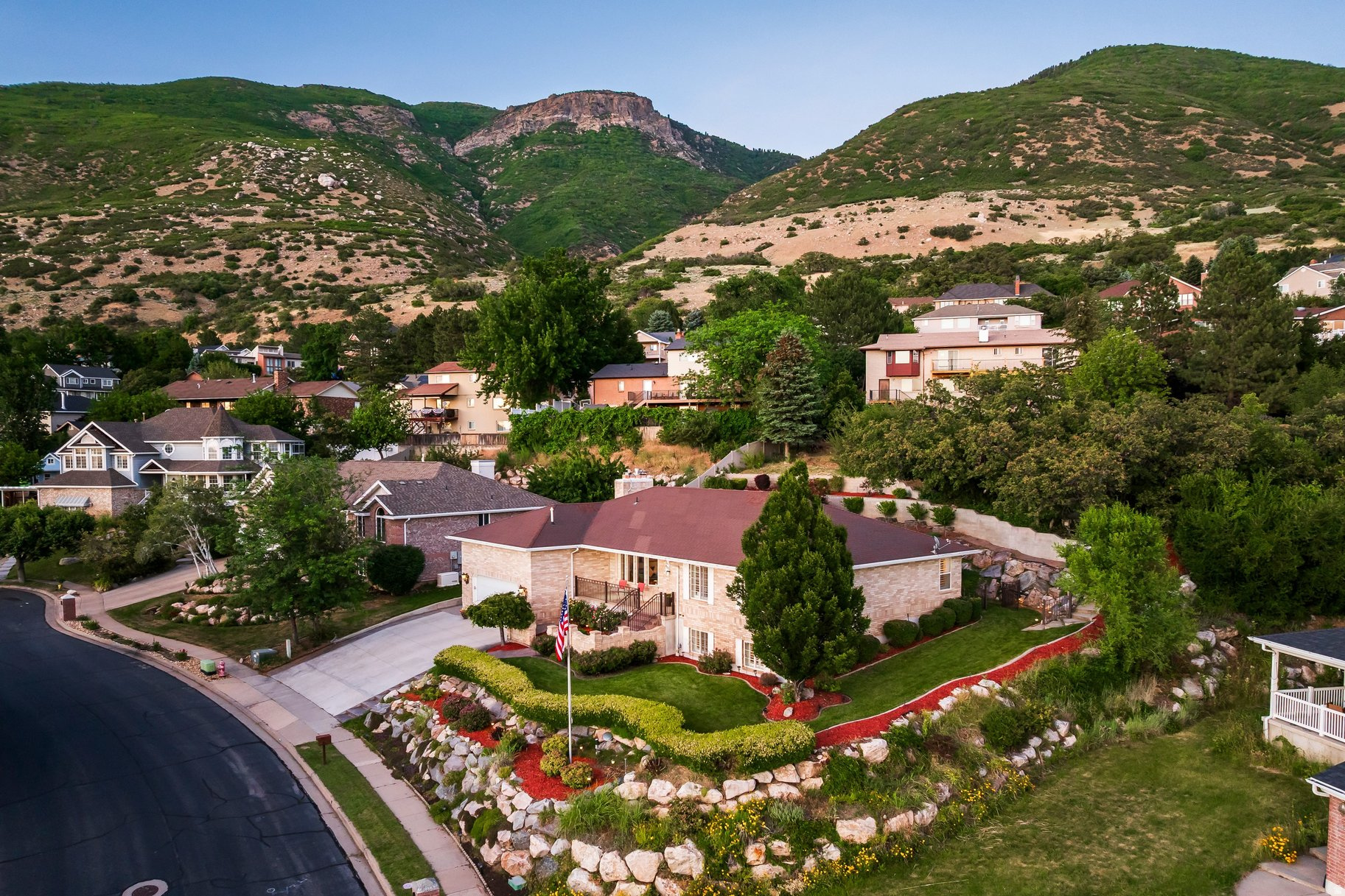 main property photo 74