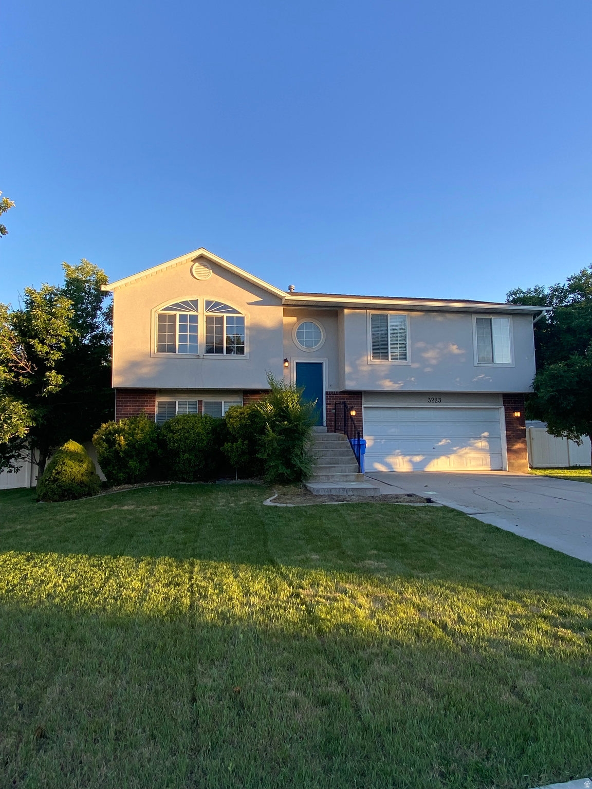 main property photo 0